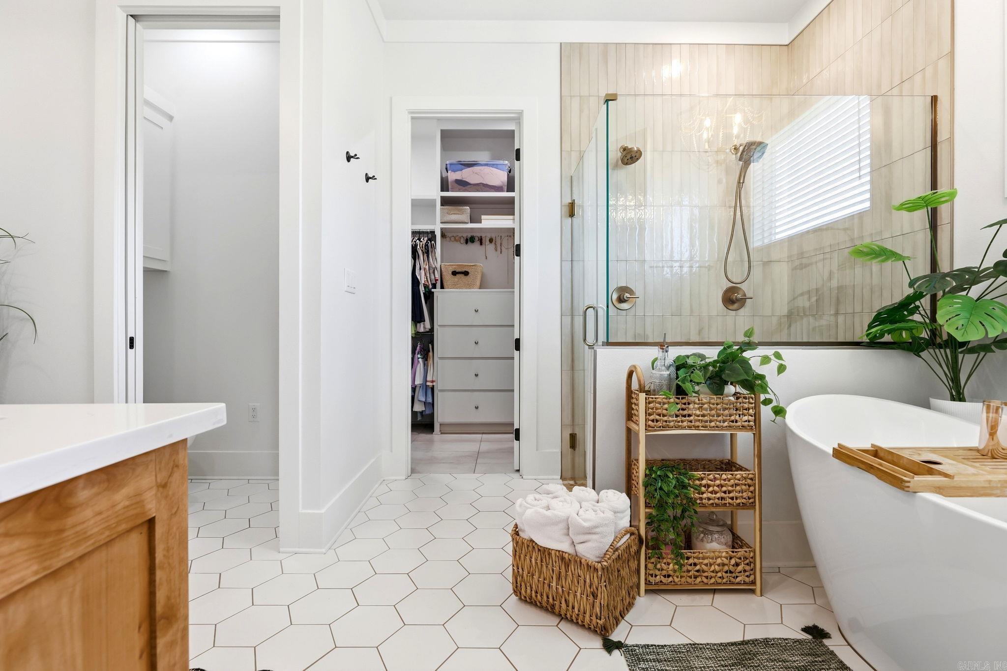 5 W Citron Property Photo 22
