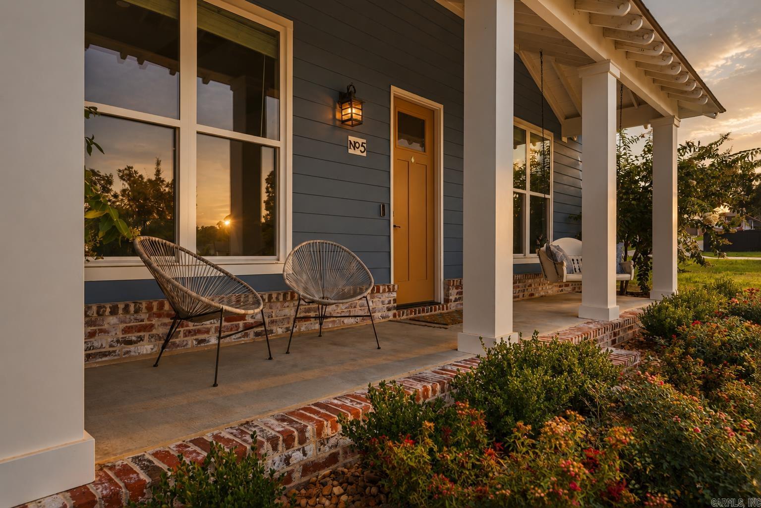 5 W Citron Property Photo 37