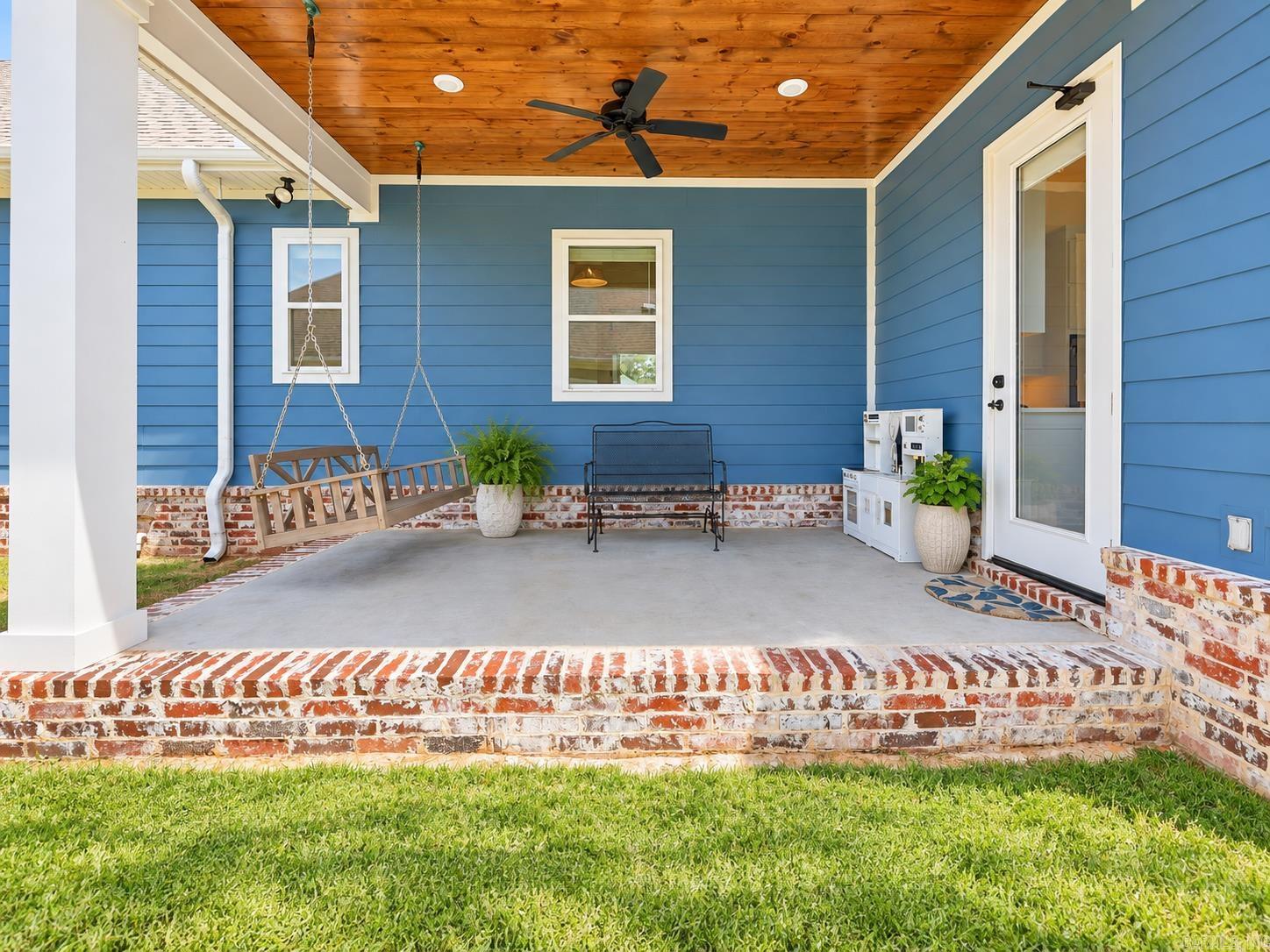 5 W Citron Property Photo 38