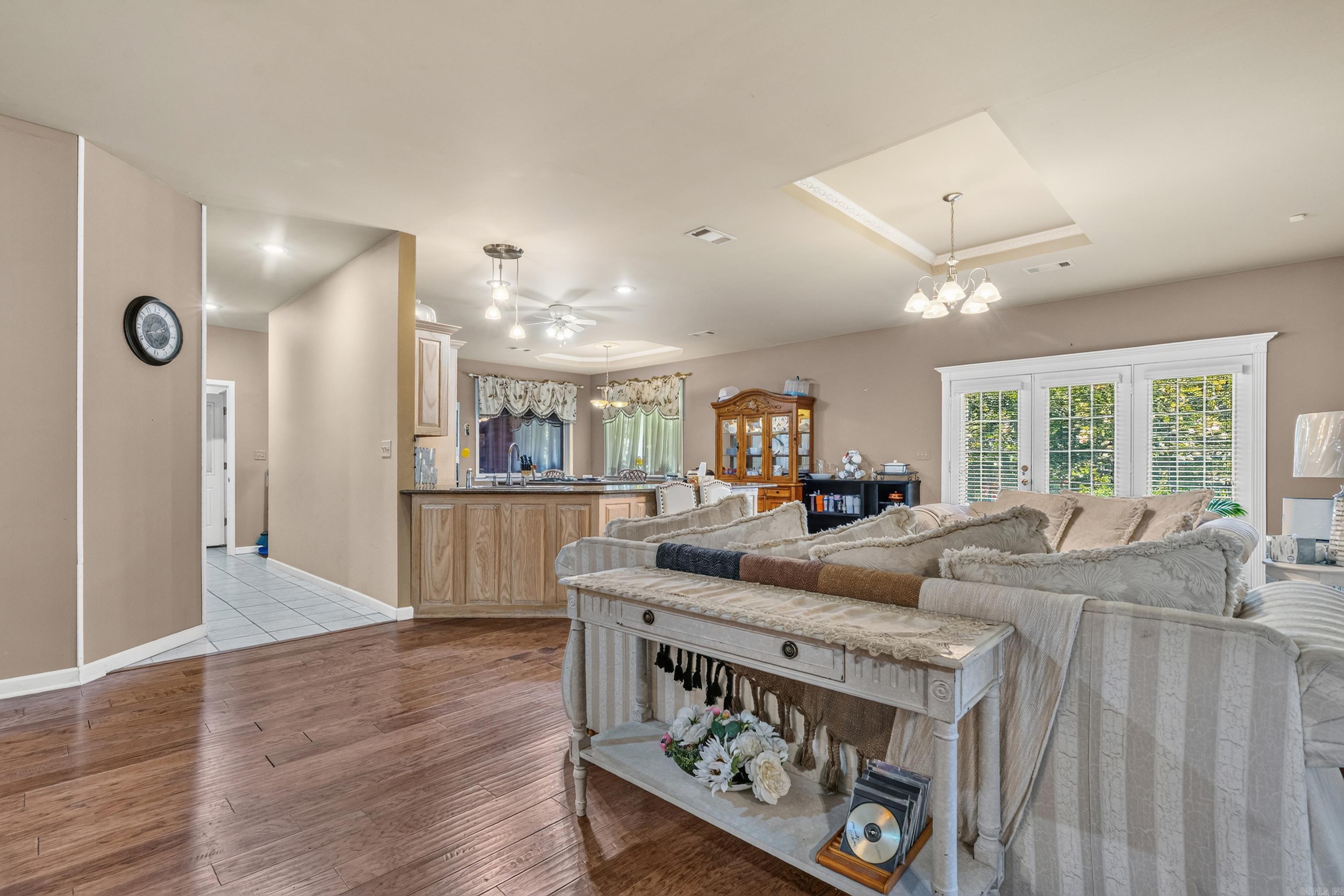 100 Newman Place Property Photo 6