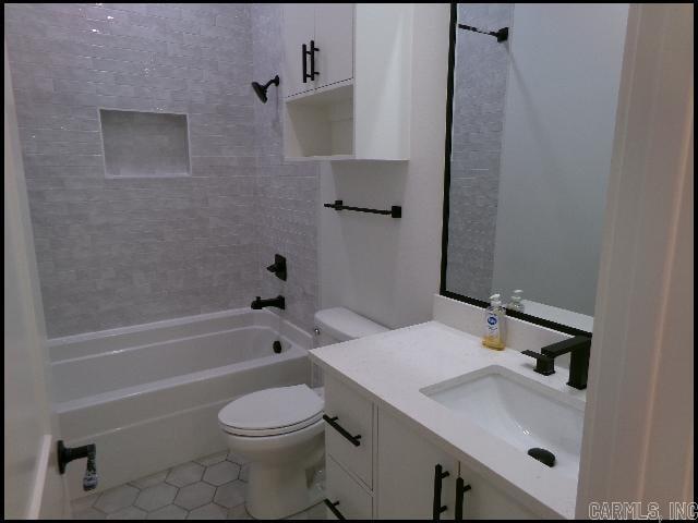 73 Tournay Circle Property Photo 15