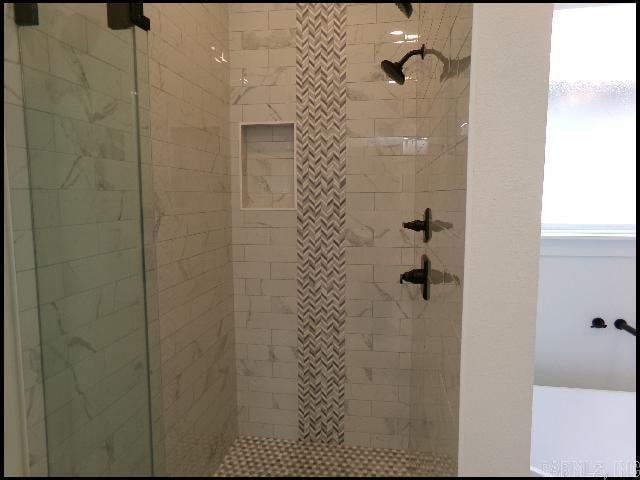 73 Tournay Circle Property Photo 21