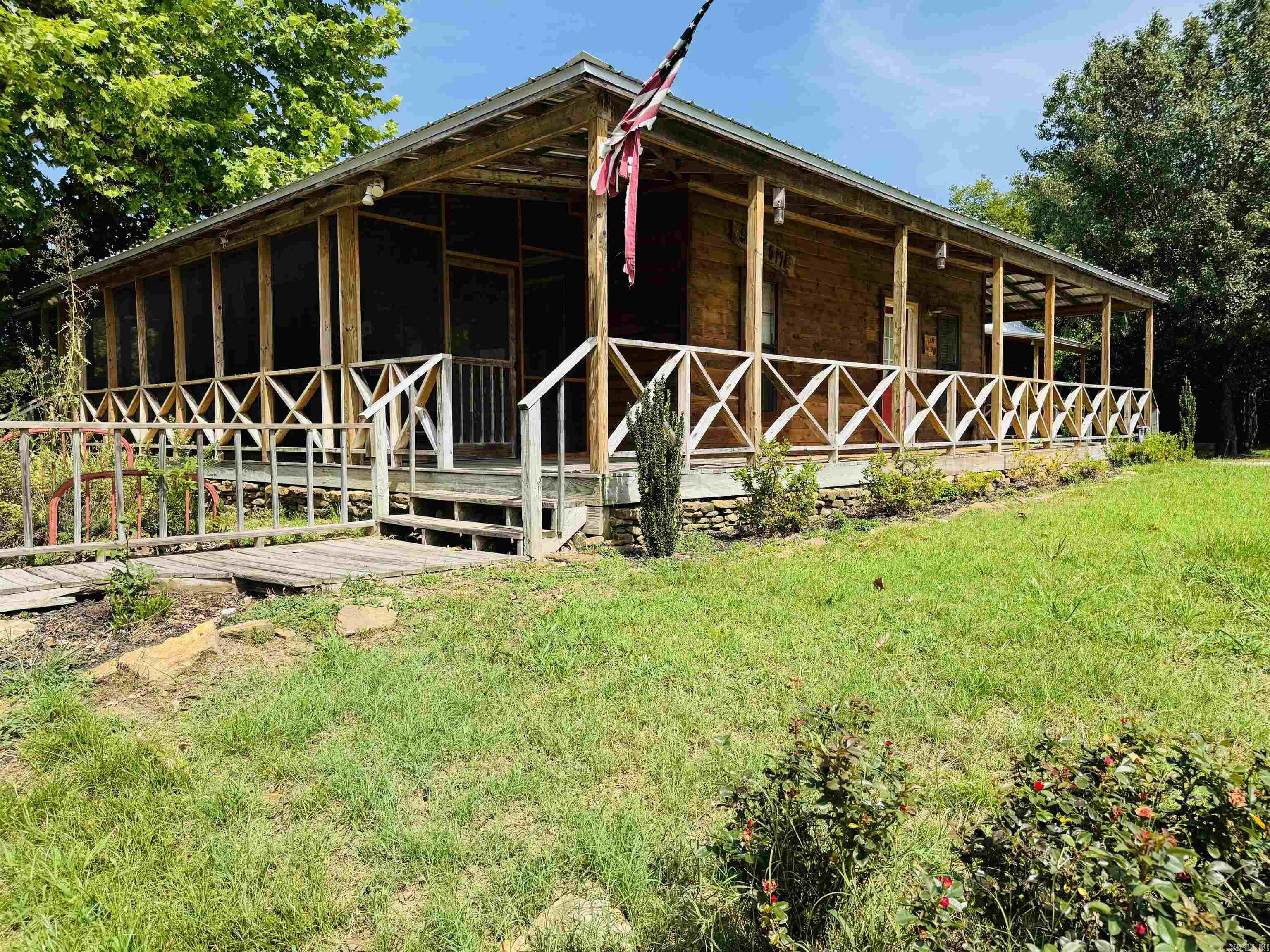 406 Cedar Avenue Property Photo 2