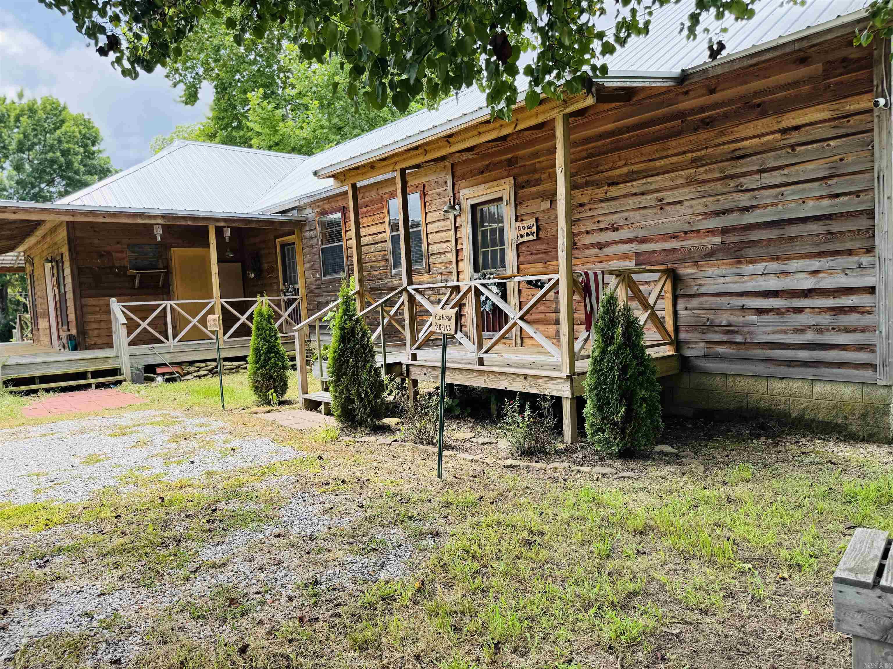 406 Cedar Avenue Property Photo 4
