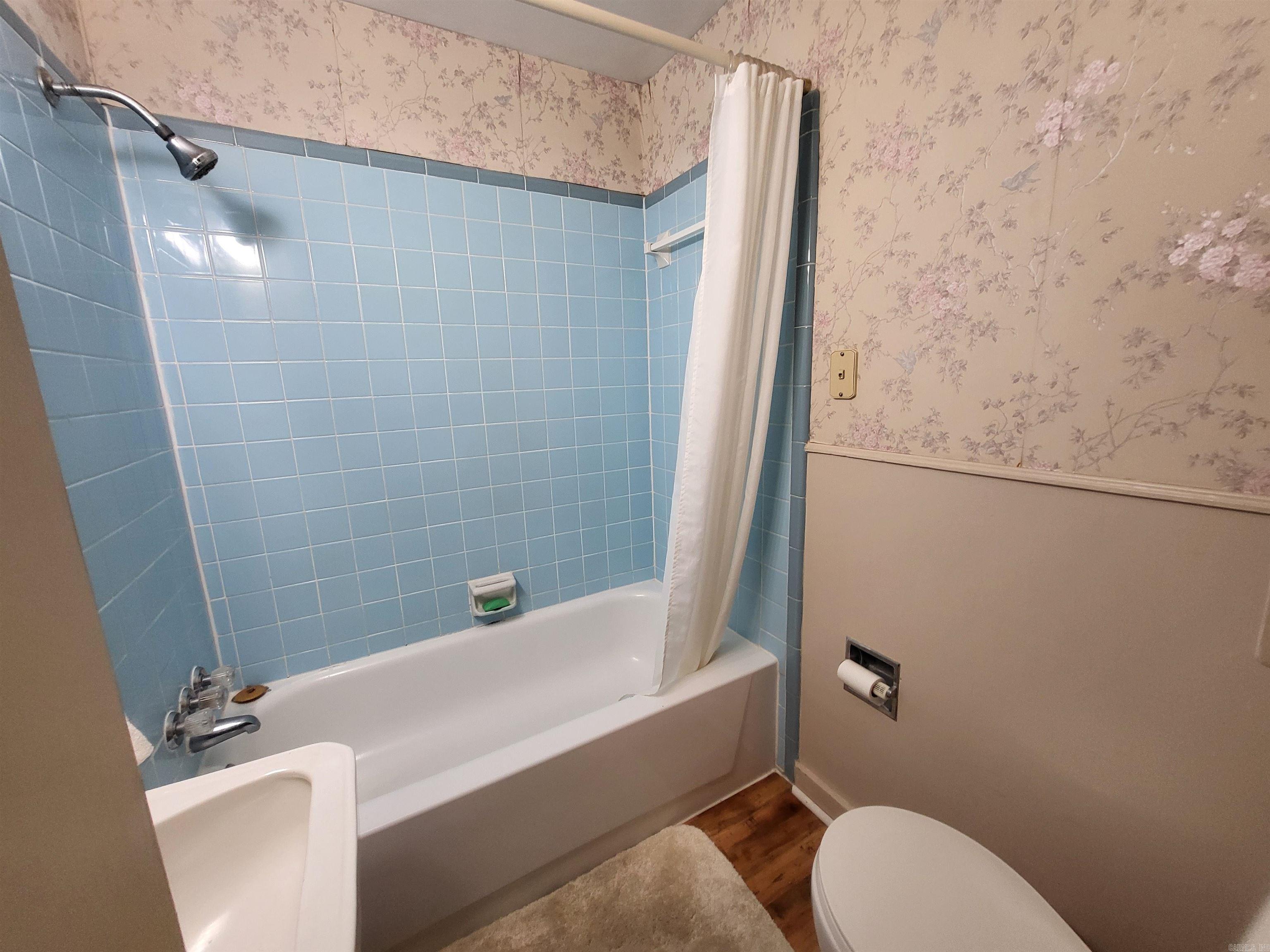 918 Twin Oaks Avenue Property Photo 10
