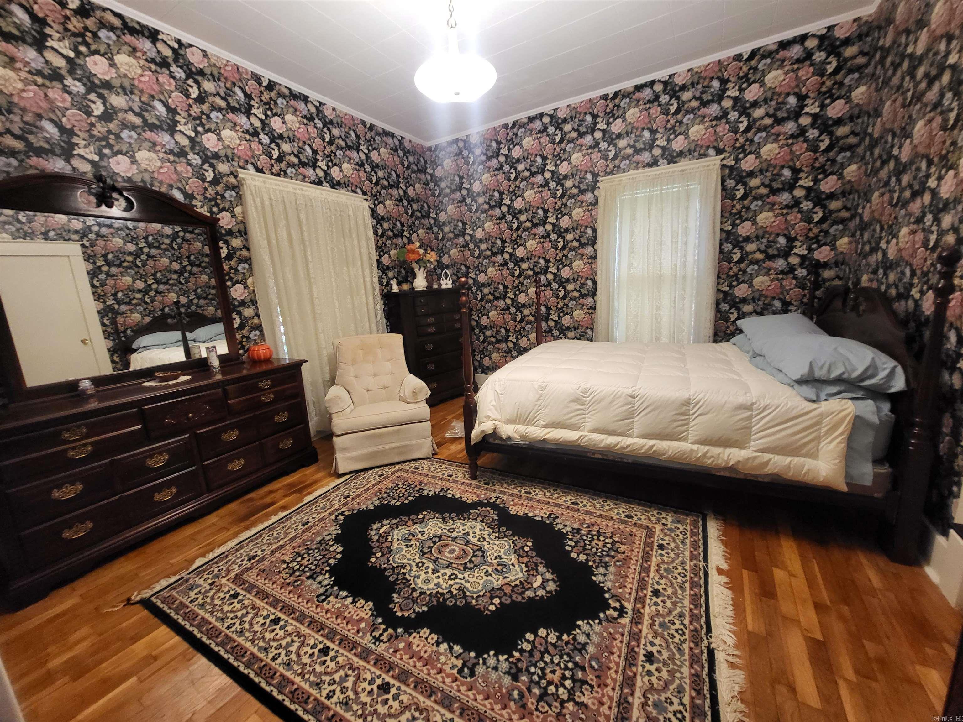 918 Twin Oaks Avenue Property Photo 12