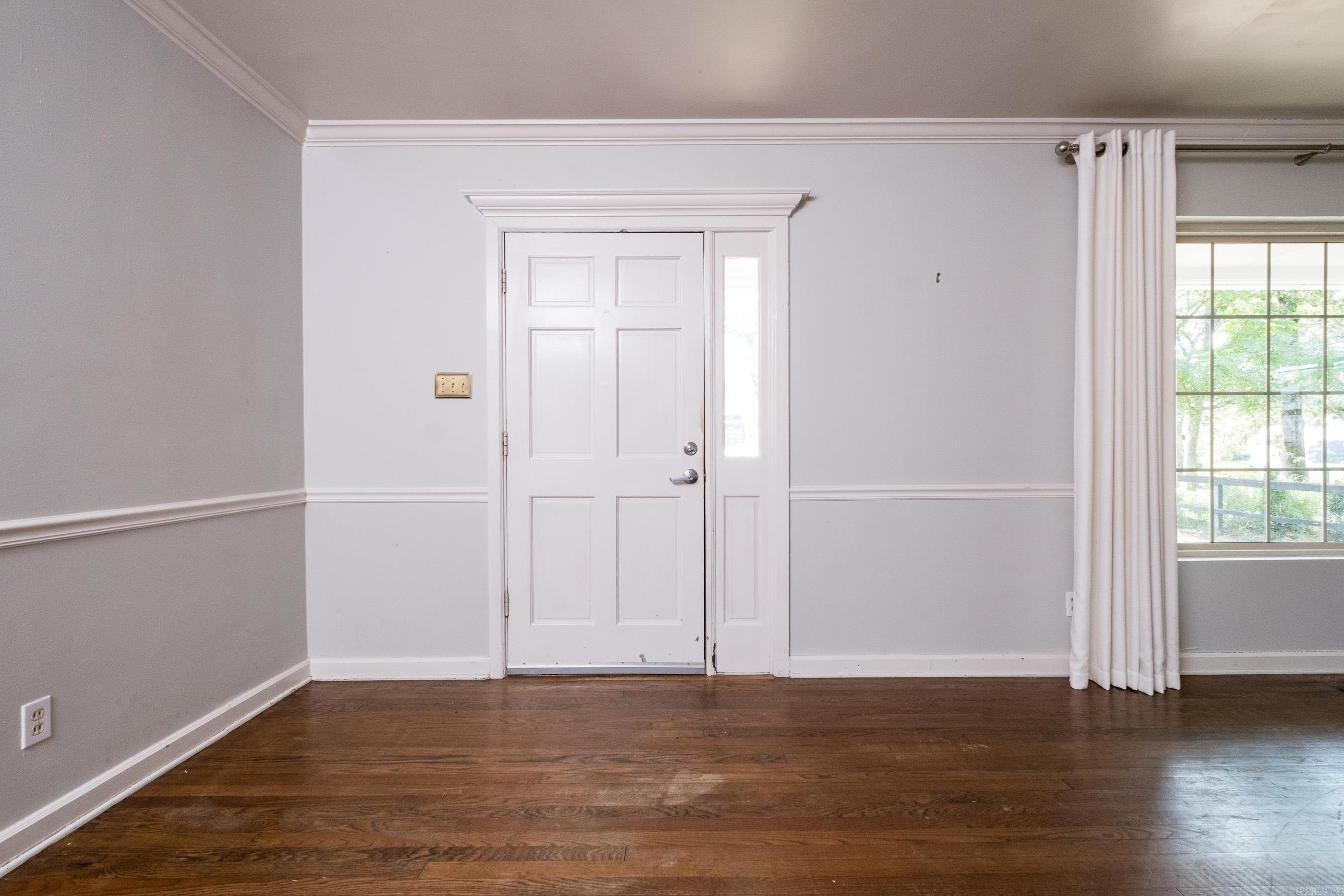 2919 Fillmore Property Photo 6