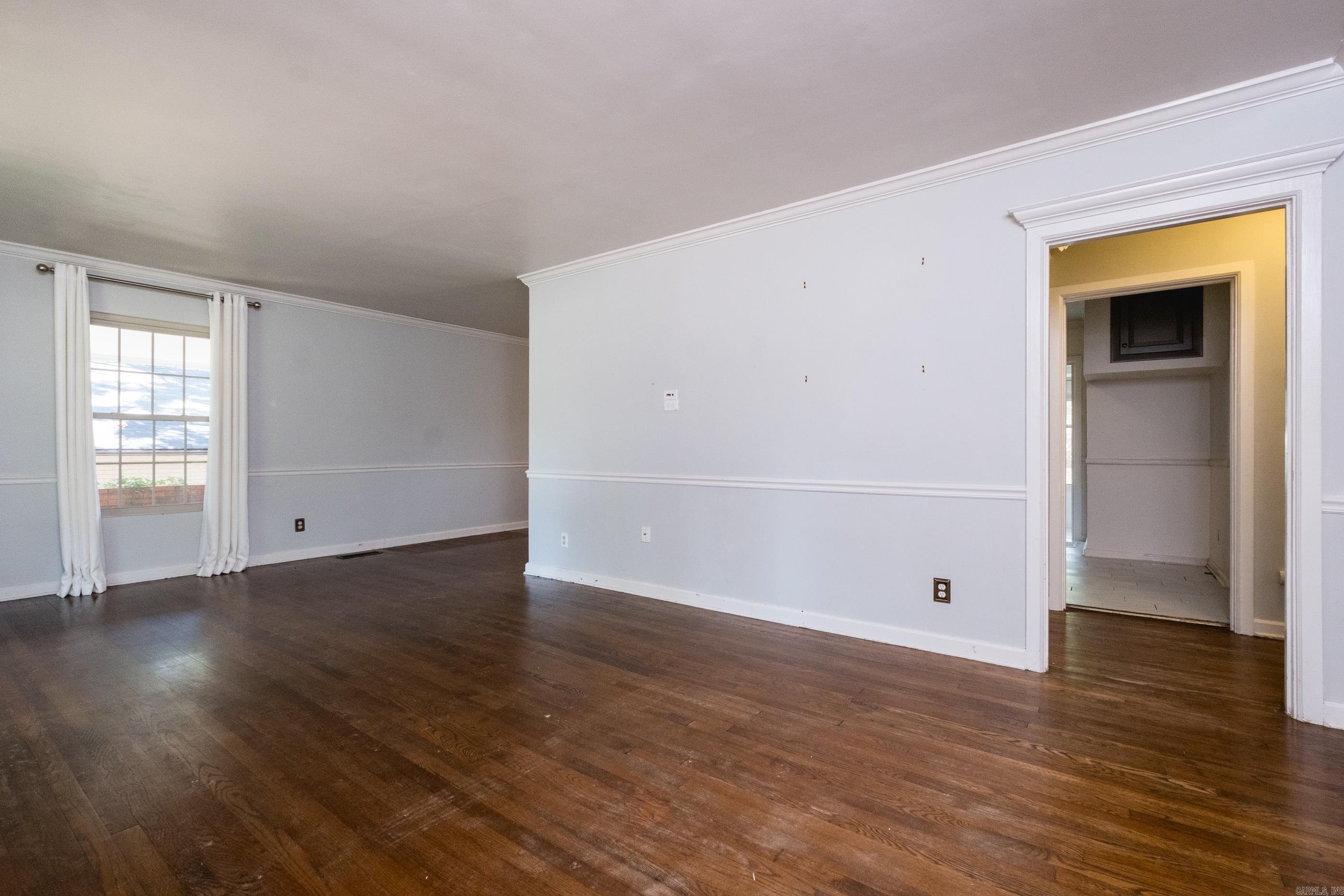2919 Fillmore Property Photo 9