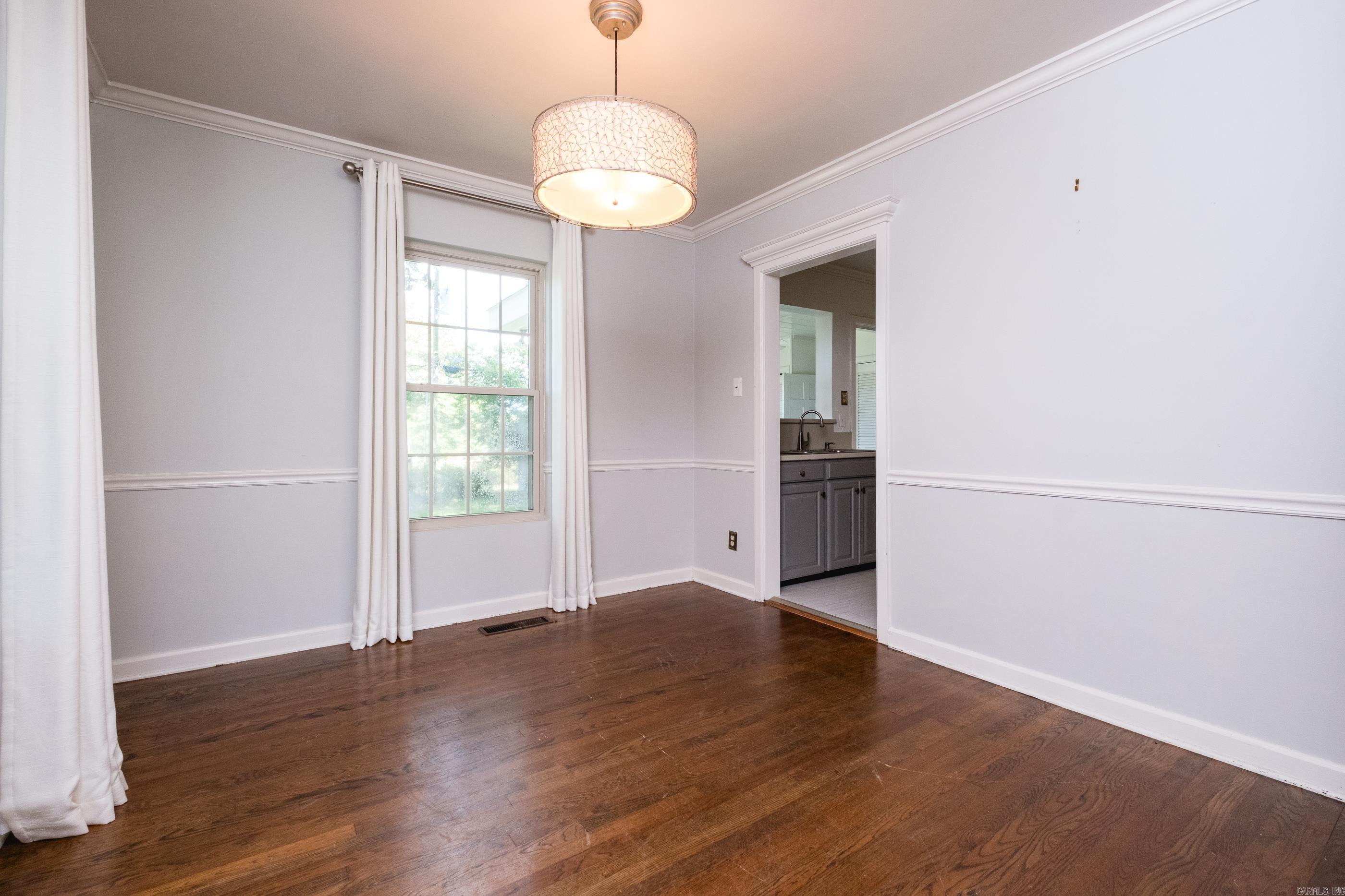 2919 Fillmore Property Photo 14
