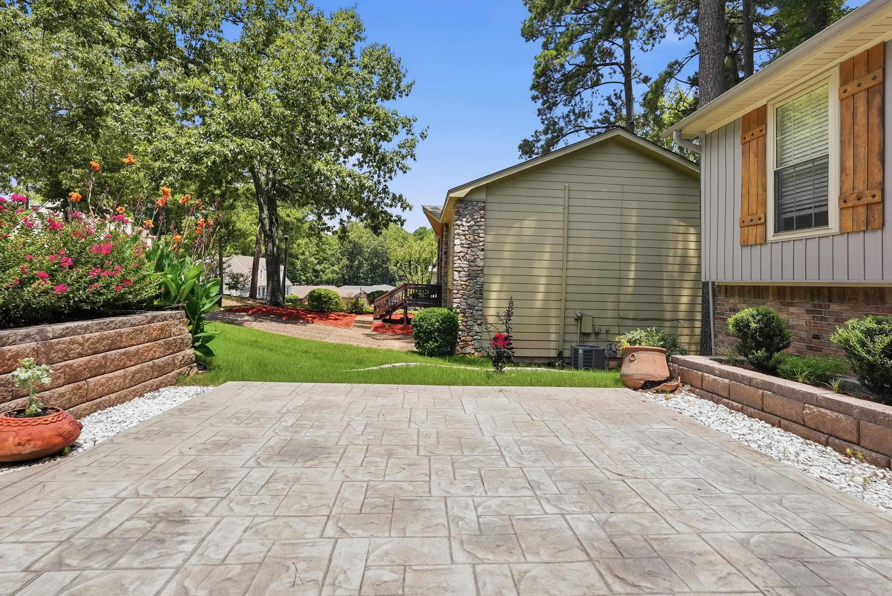 13013 Lemoncrest Lane Property Photo 4