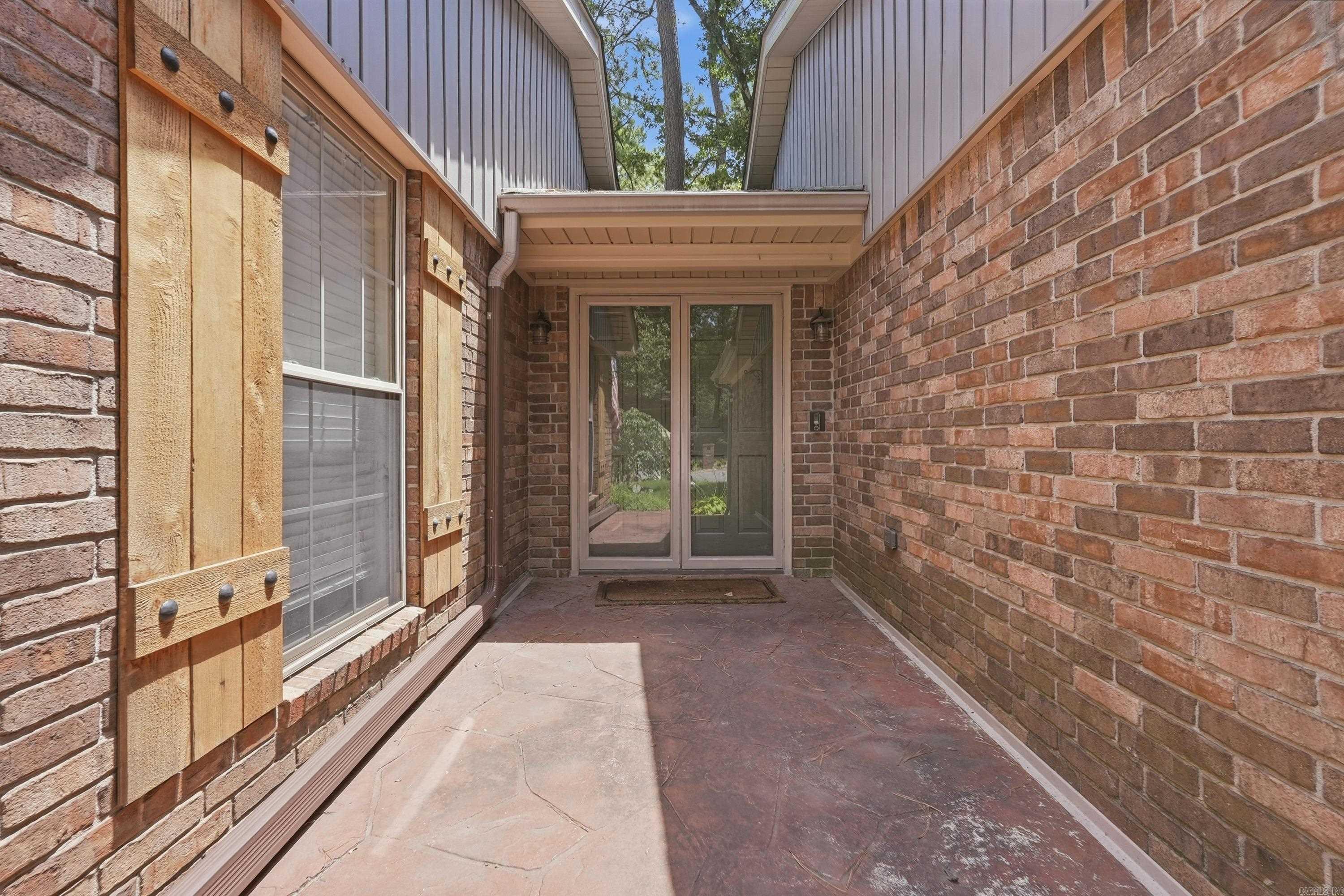 13013 Lemoncrest Lane Property Photo 6