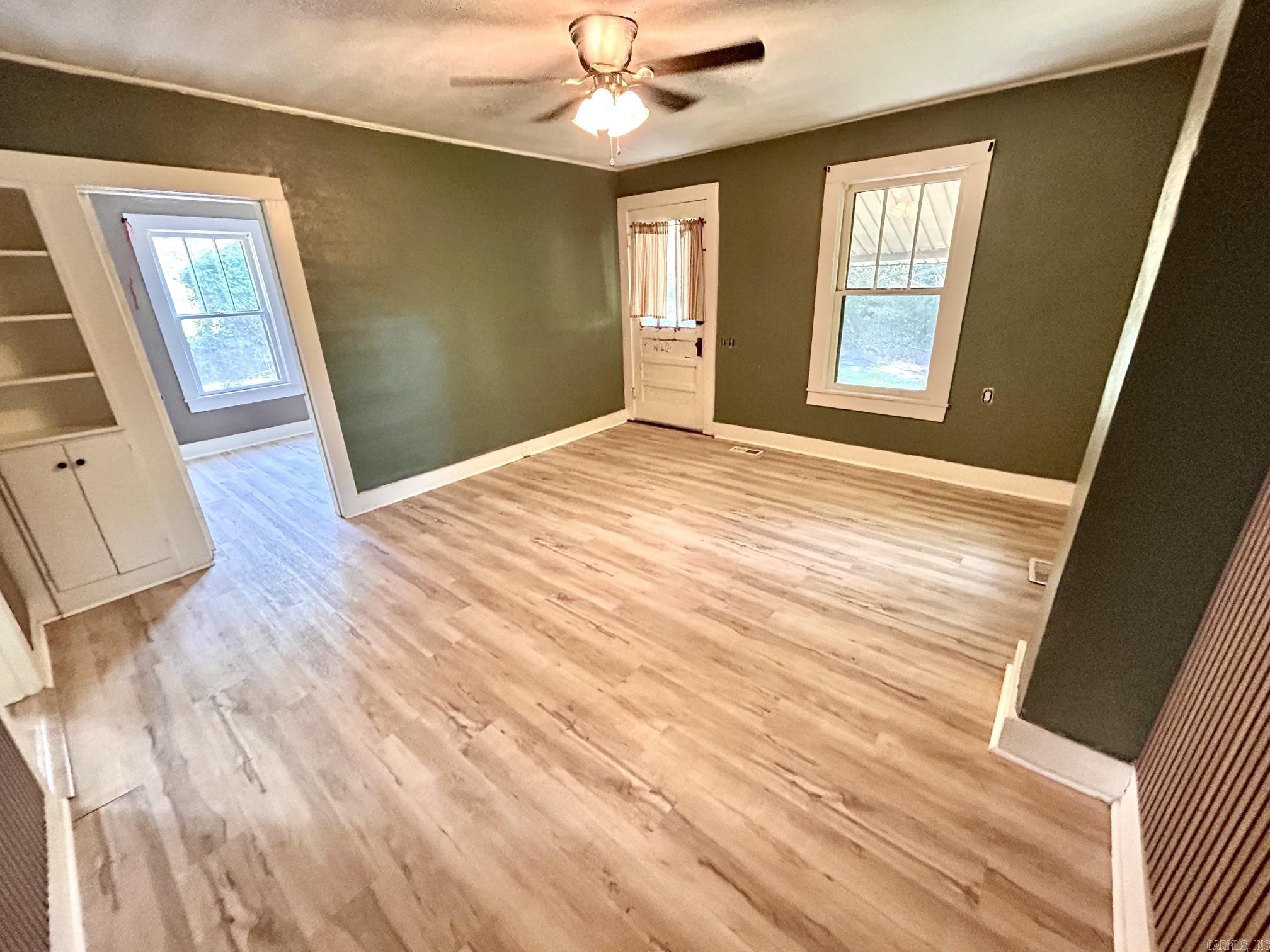 210 Valley View Drive Property Photo 5