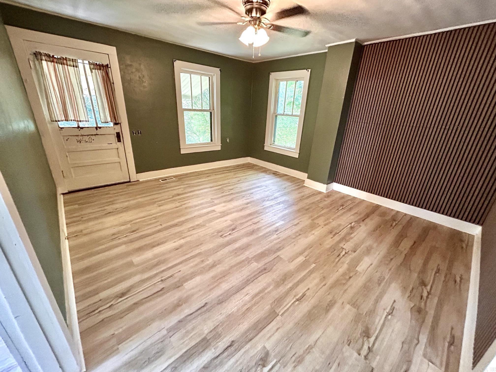 210 Valley View Drive Property Photo 6