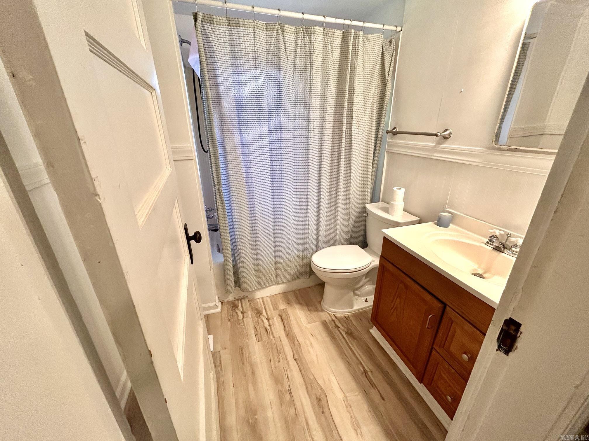 210 Valley View Drive Property Photo 12