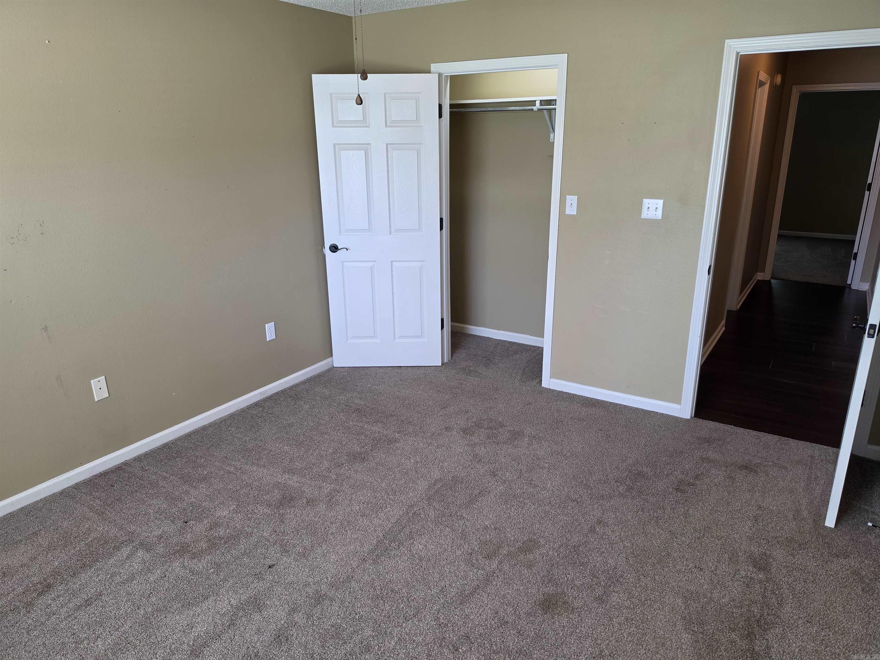 2304 Normandy Lane Property Photo 16
