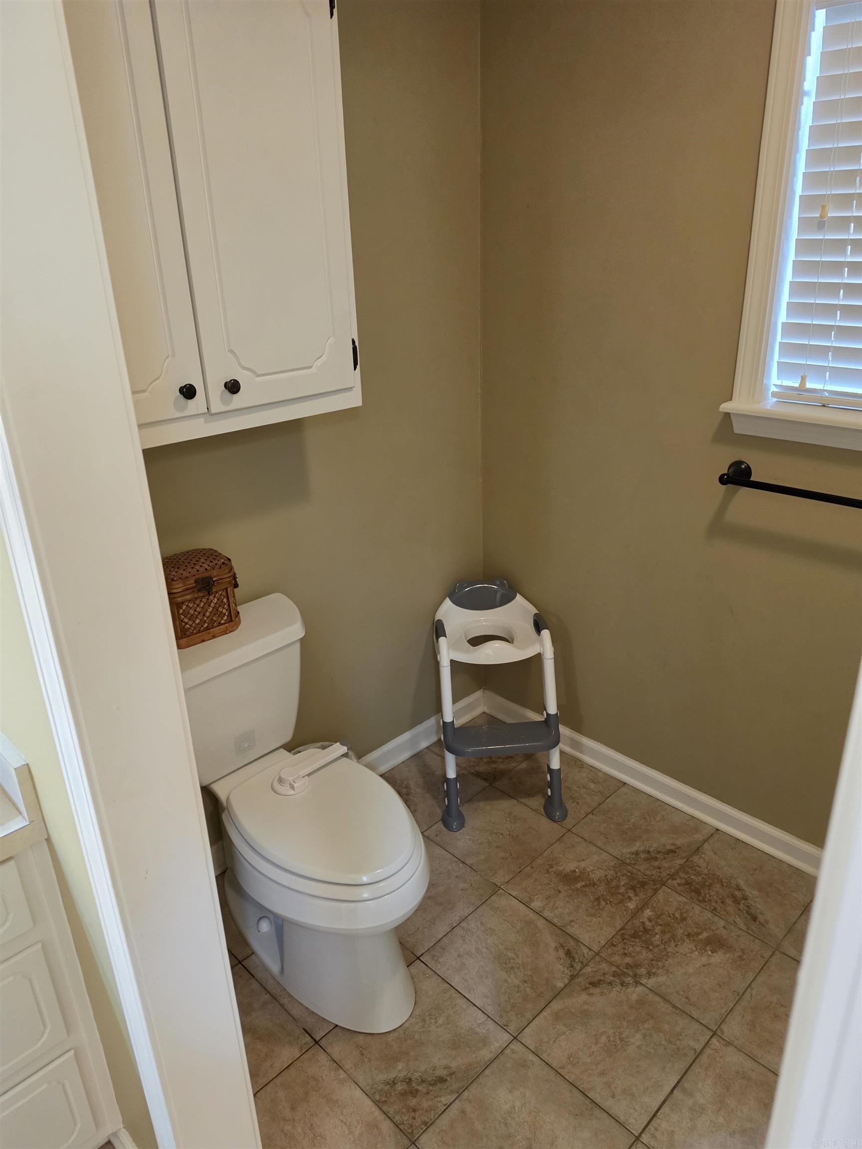 2304 Normandy Lane Property Photo 24