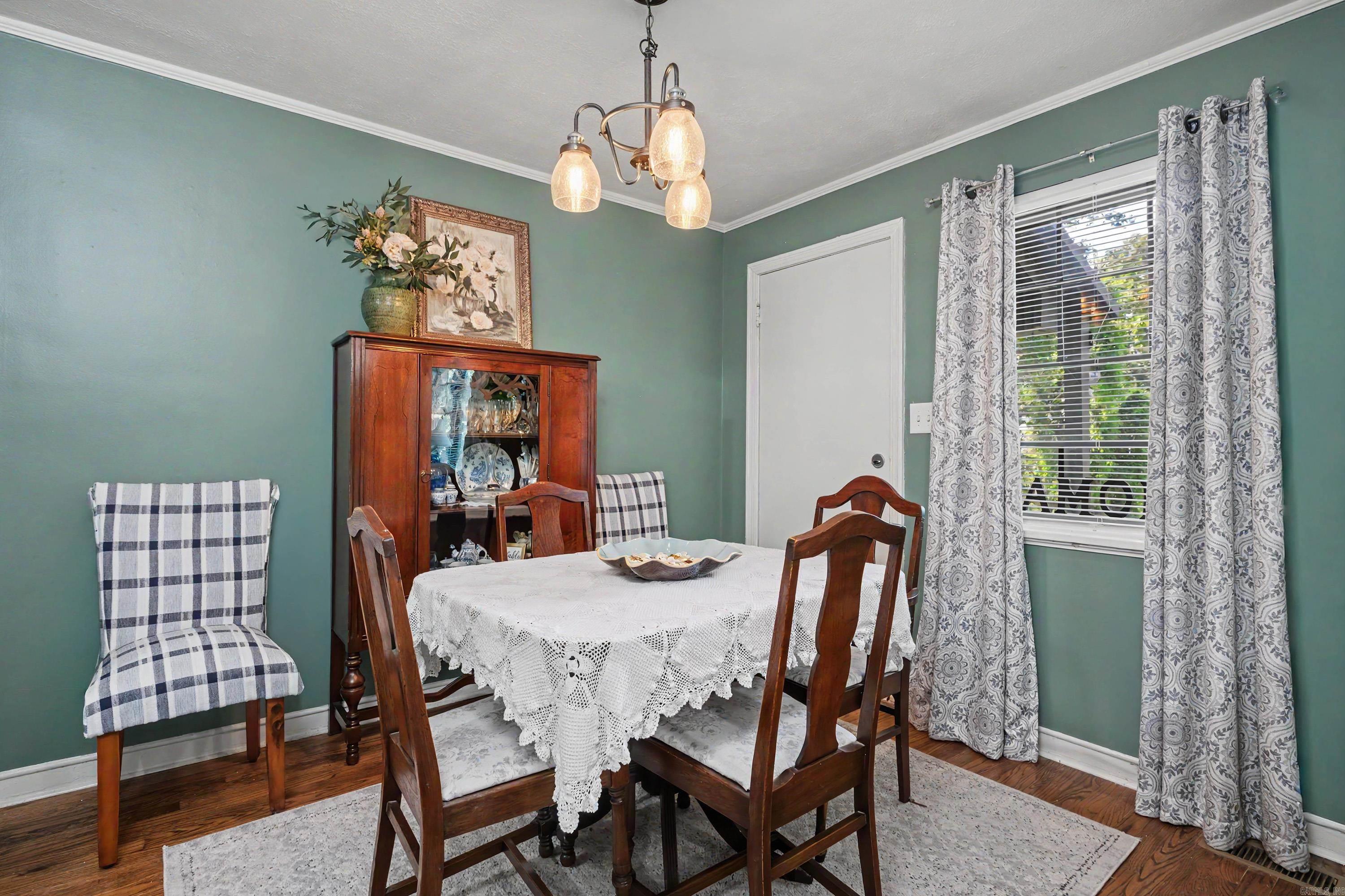 1504 Skyline Drive Property Photo 9