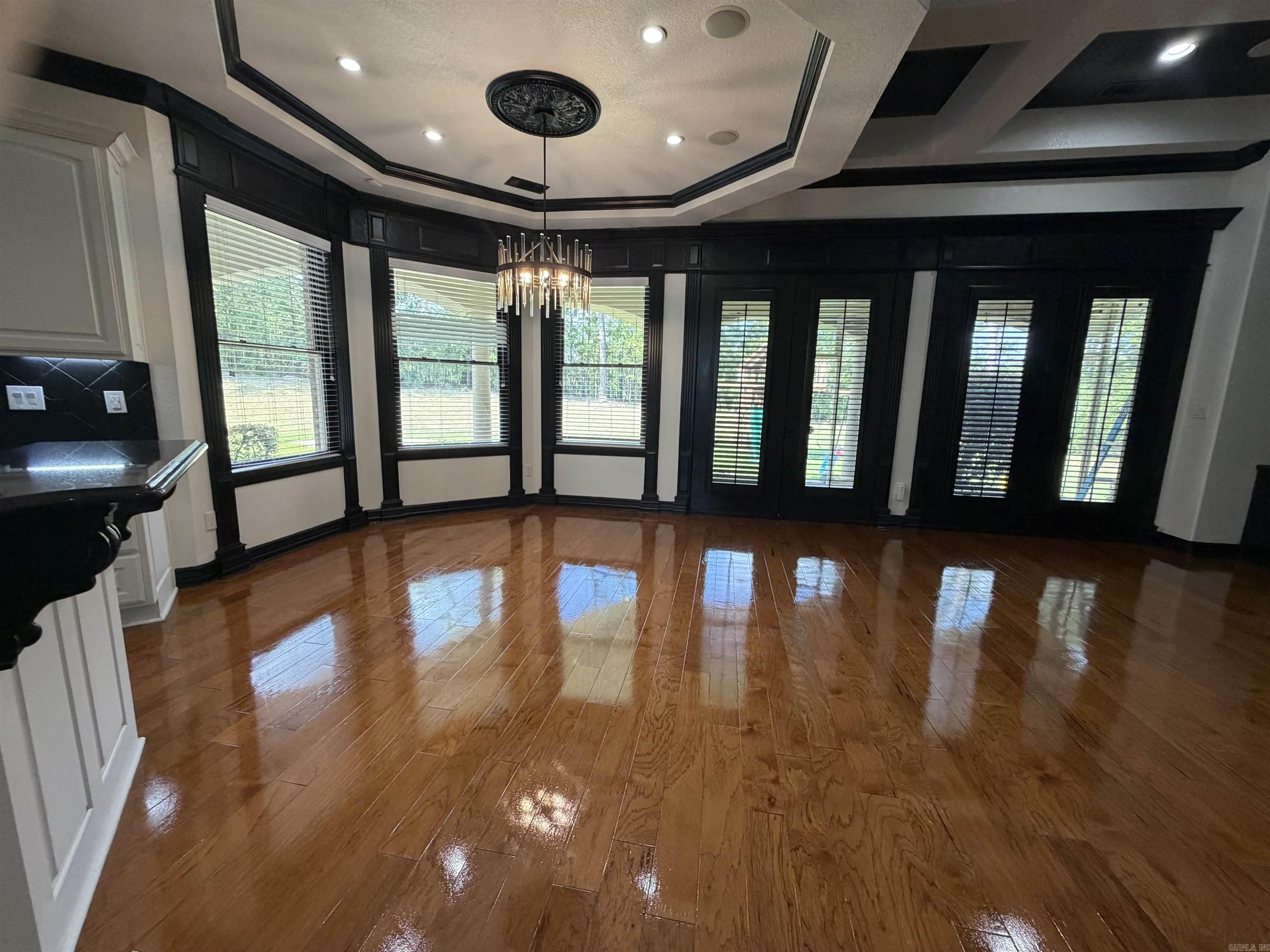 60 Deauville Circle Property Photo 14