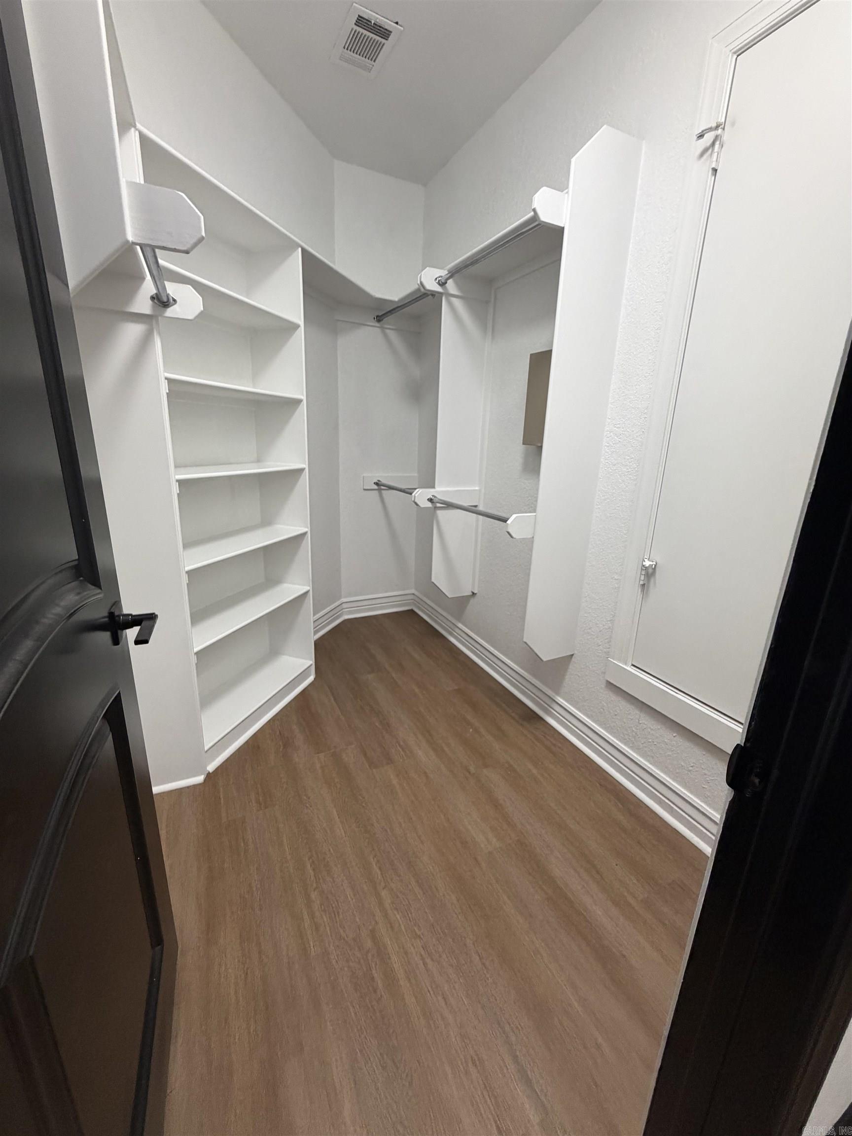 60 Deauville Circle Property Photo 31