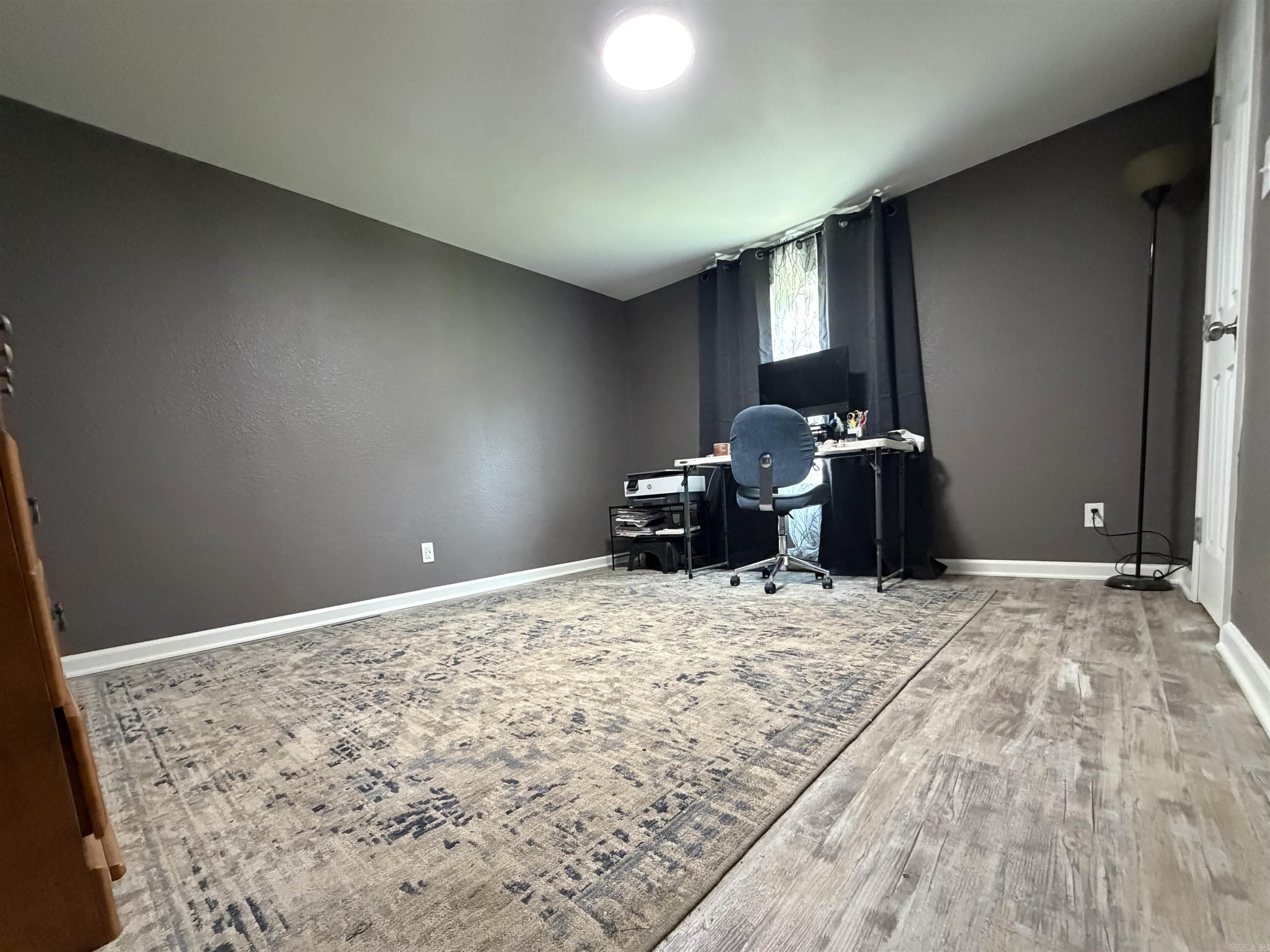 2358 Thunderbird Loop Property Photo 9