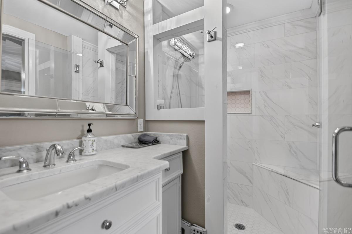 119 Gregory Drive Property Photo 28