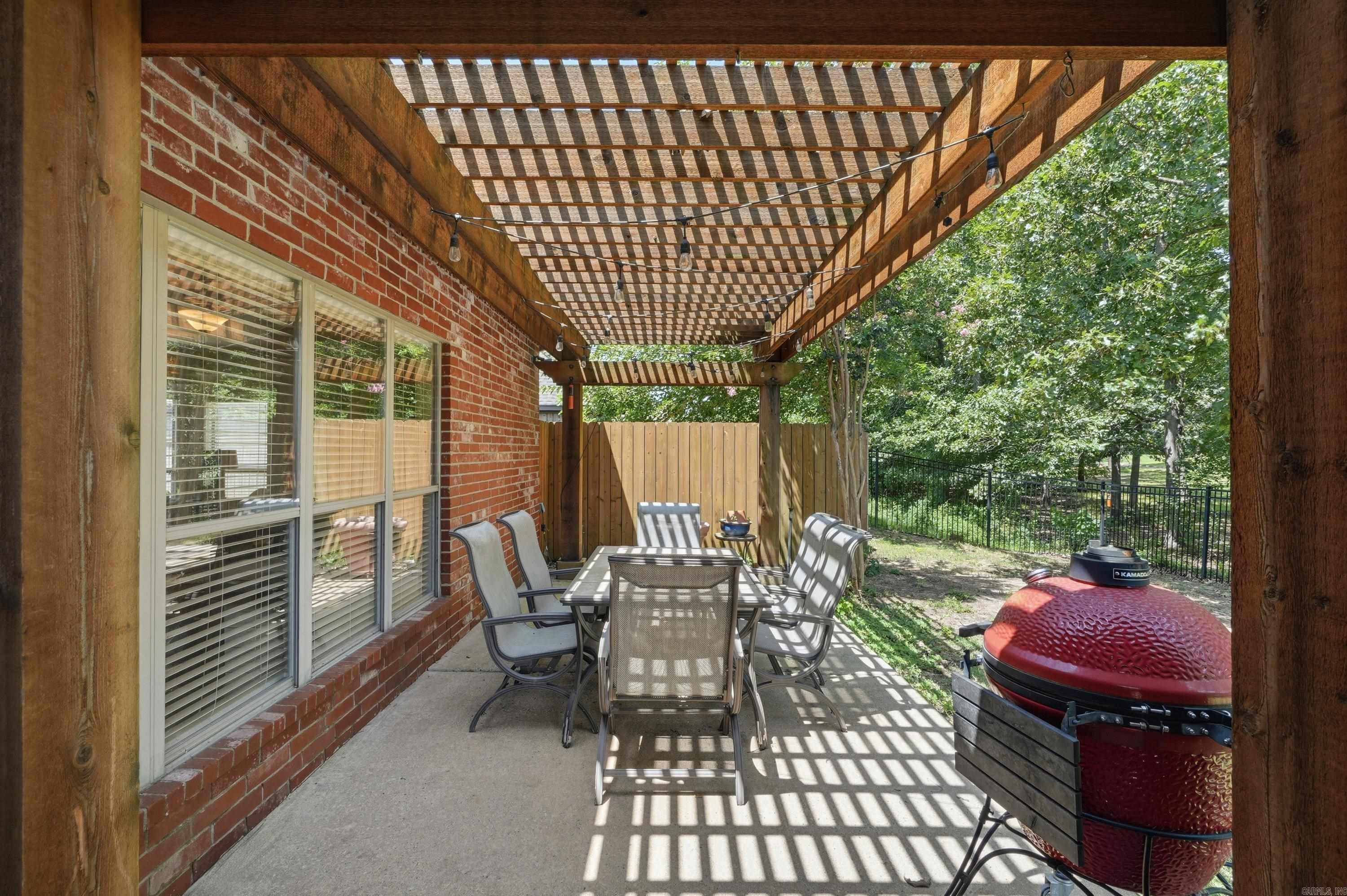 135 Marseille Drive Property Photo 38