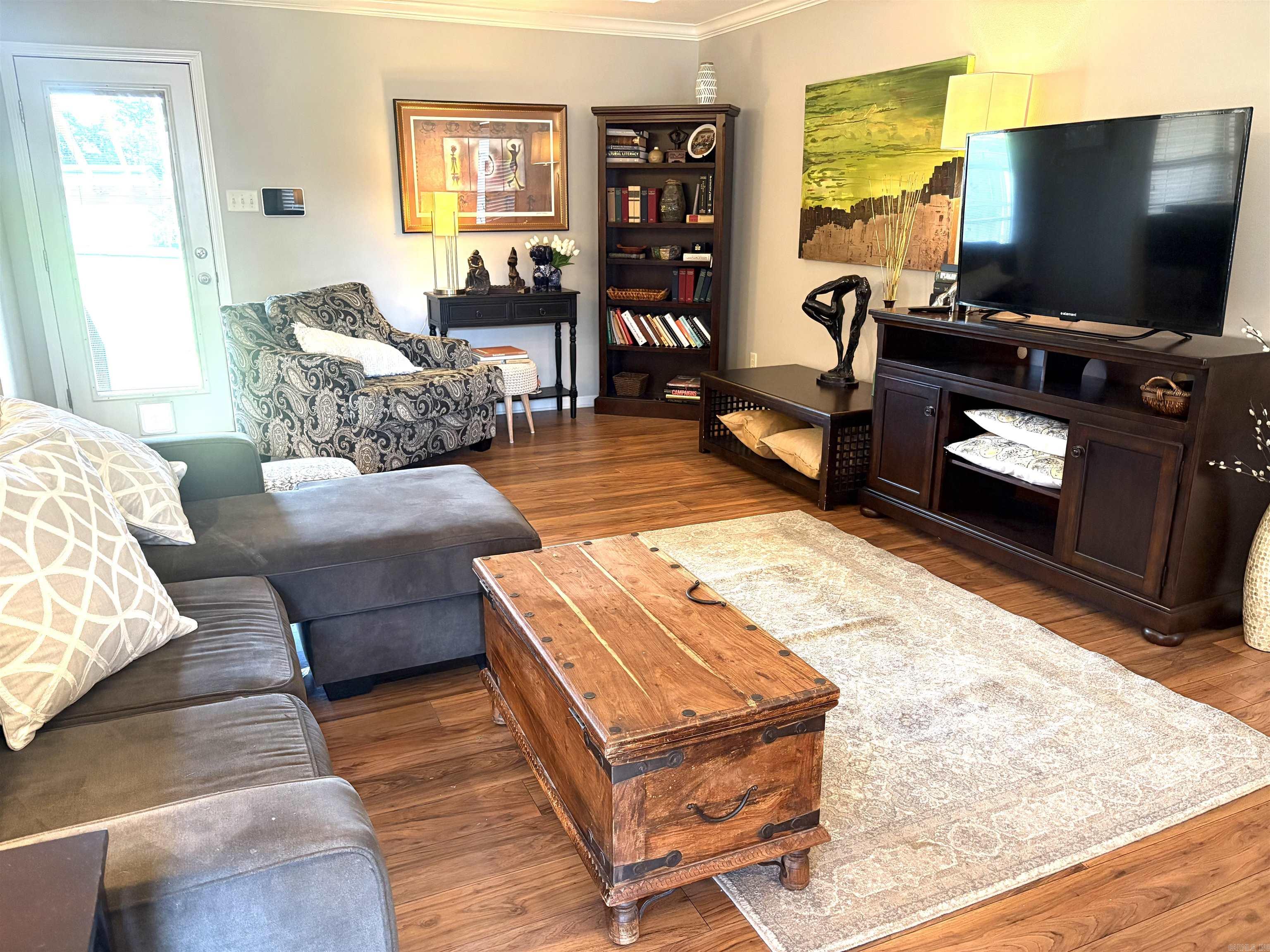 612 Sanibel Street Property Photo 4