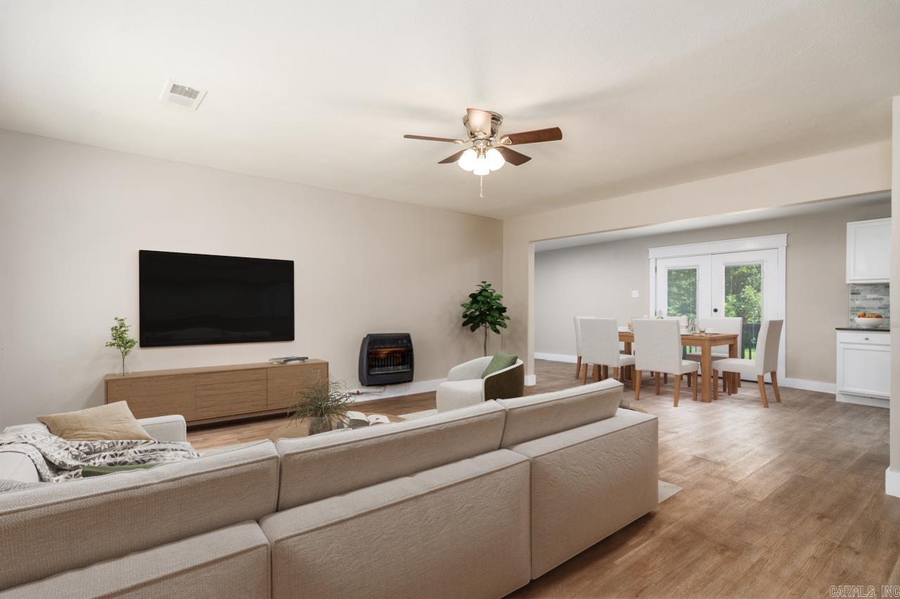 4 Simmons Lane Property Photo 3