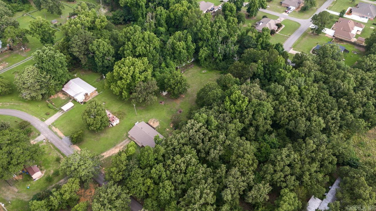 4 Simmons Lane Property Photo 21