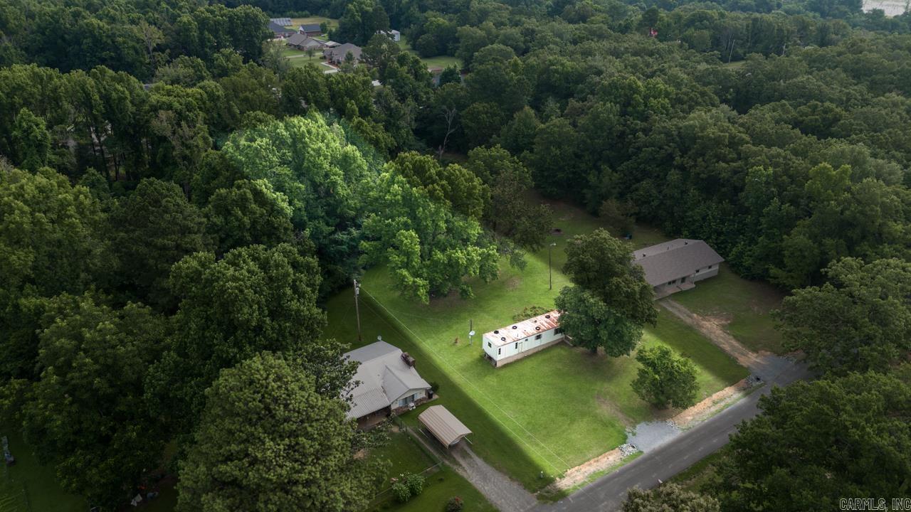 6 Simmons Lane Property Photo 3