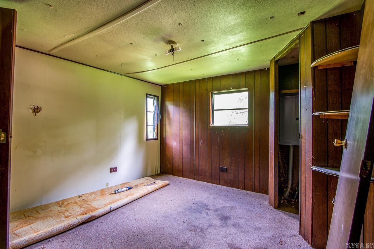 6 Simmons Lane Property Photo 13
