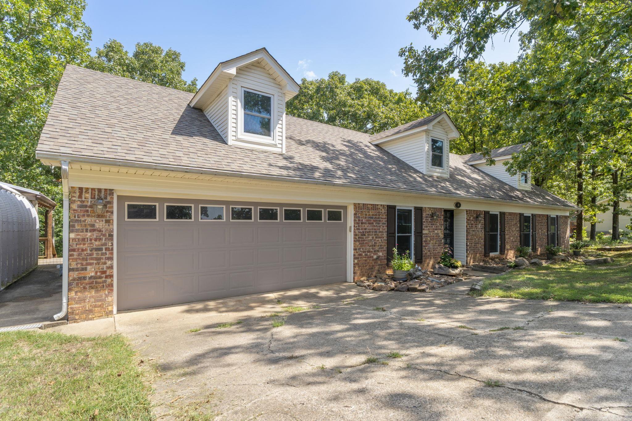16 Forest Glades Circle Property Photo 3