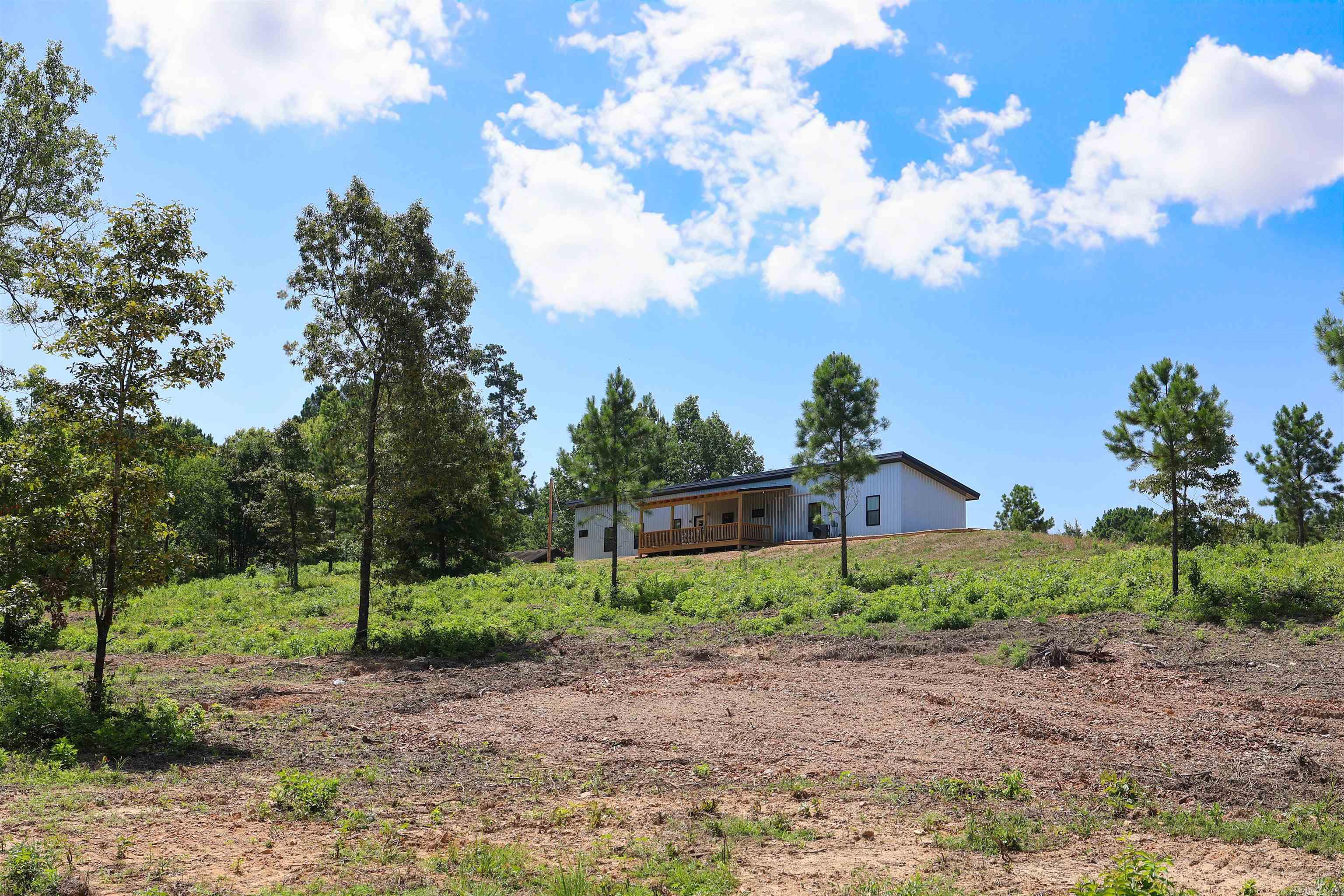 18 Remi Road Property Photo 15