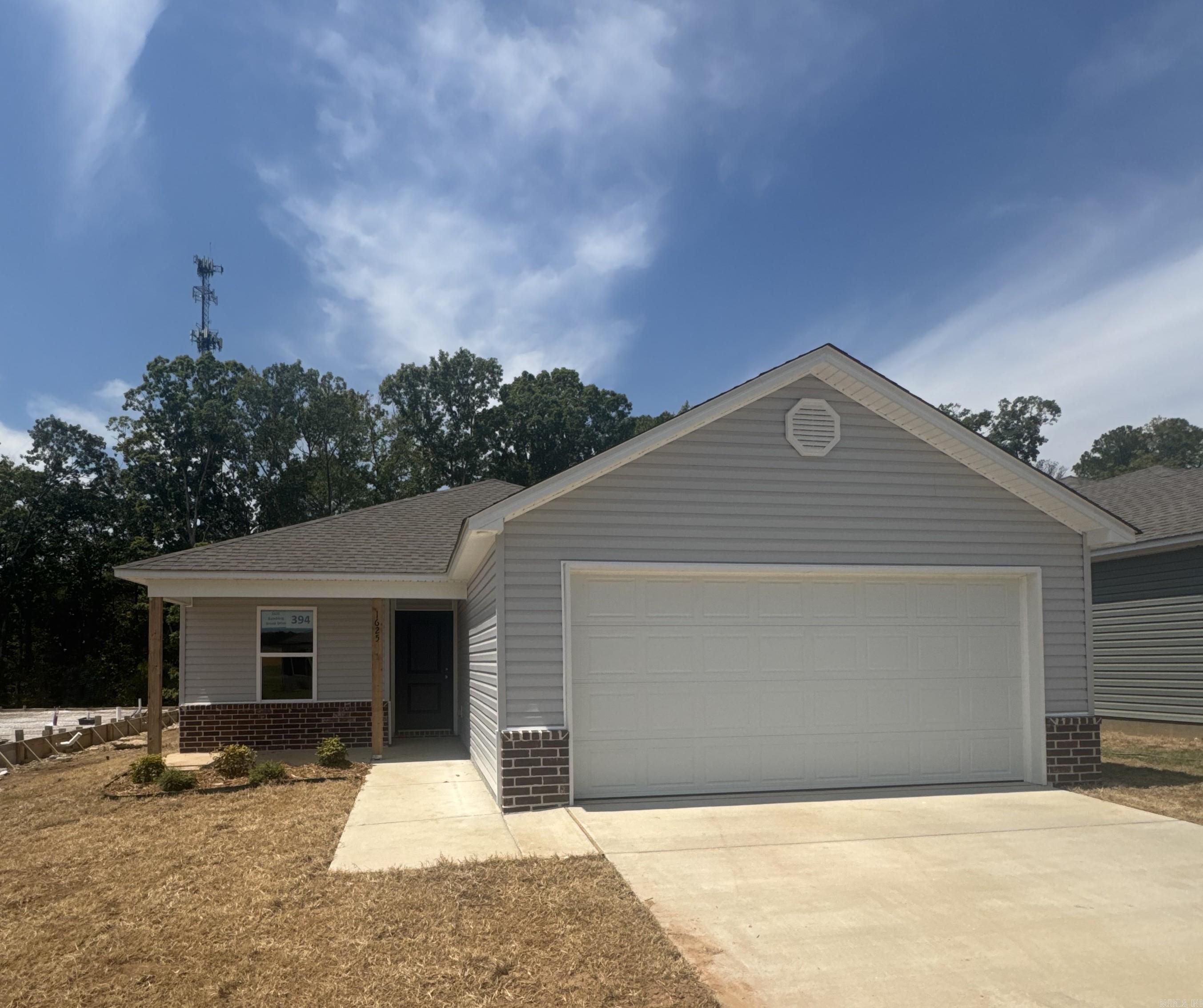 1625 Rambling Brook Drive Property Photo 1