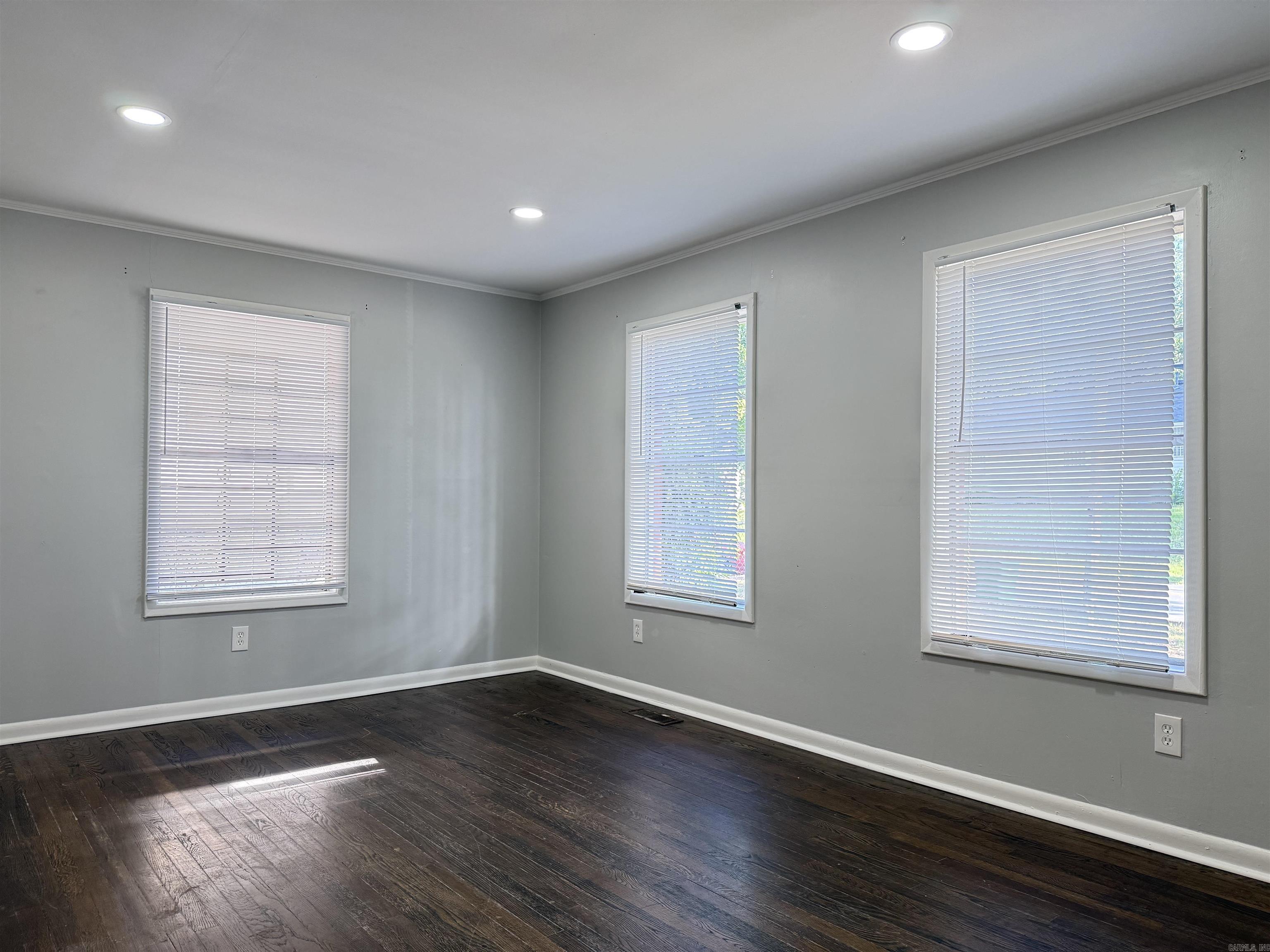 3615 W Capitol Avenue Property Photo 4