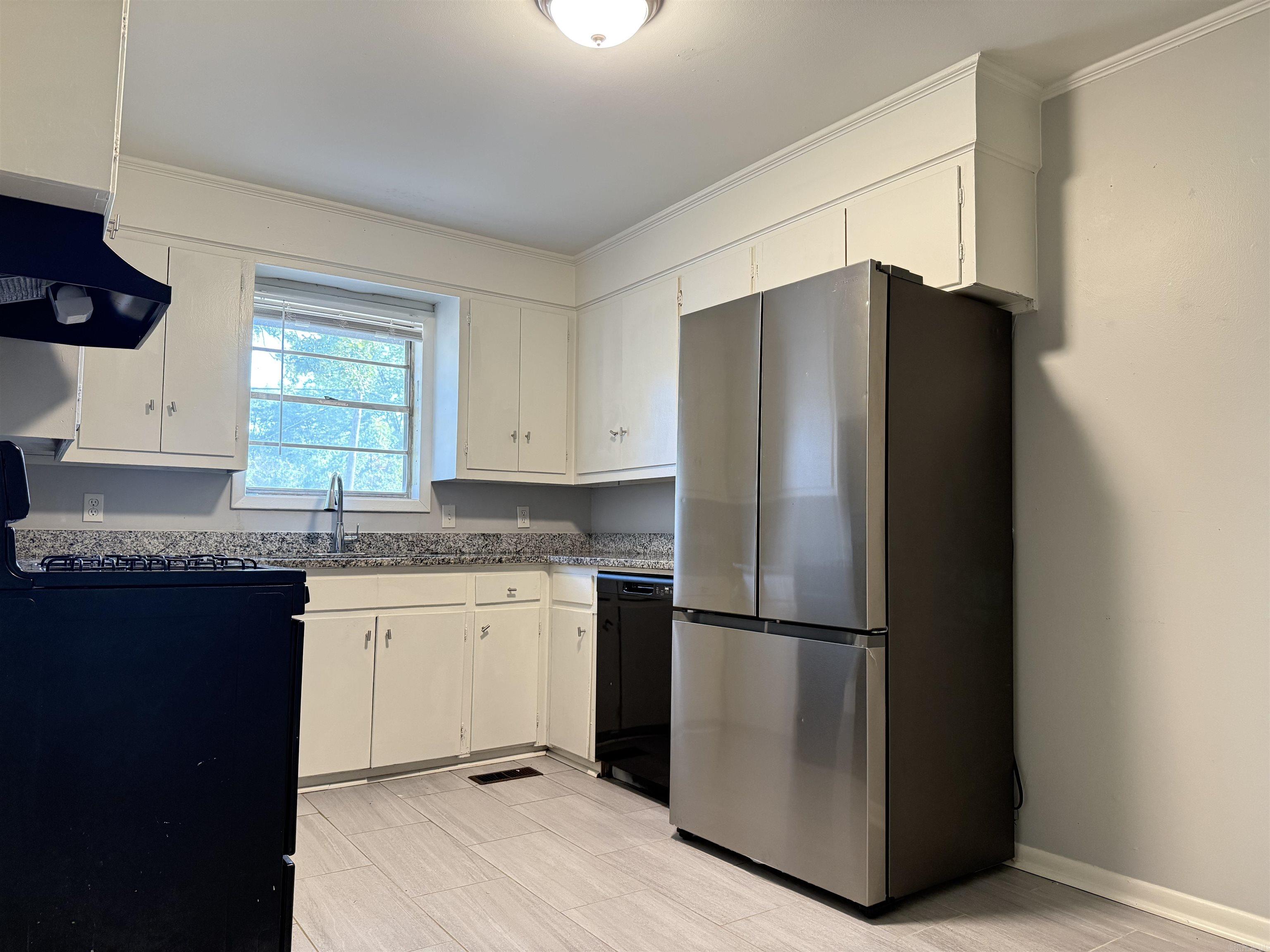 3615 W Capitol Avenue Property Photo 7