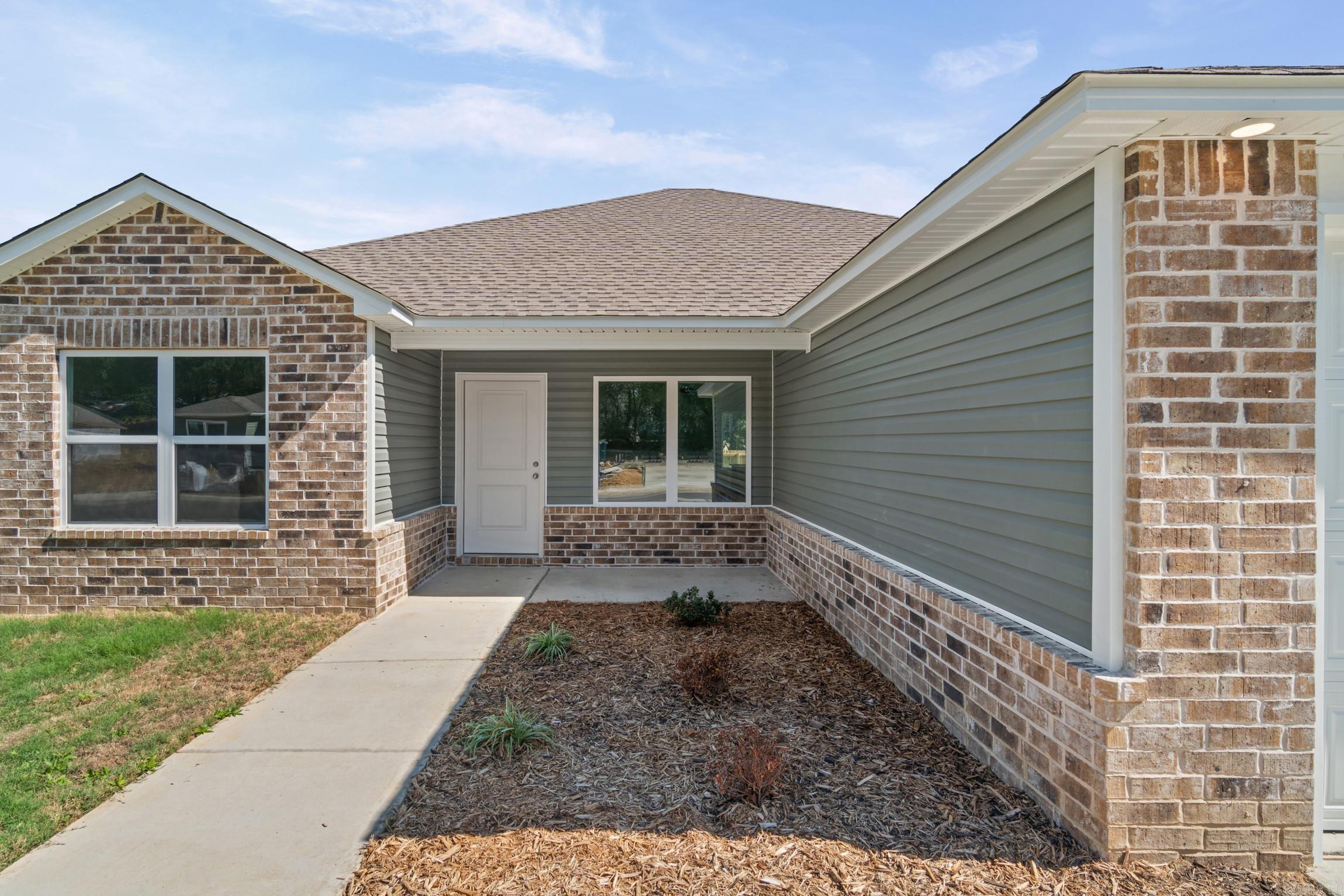 1404 Manor Oaks Boulevard Property Photo 5