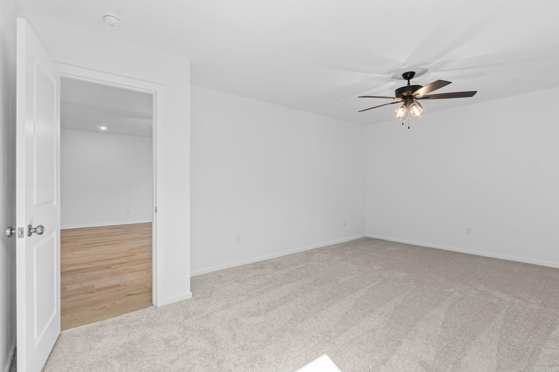 1404 Manor Oaks Boulevard Property Photo 16