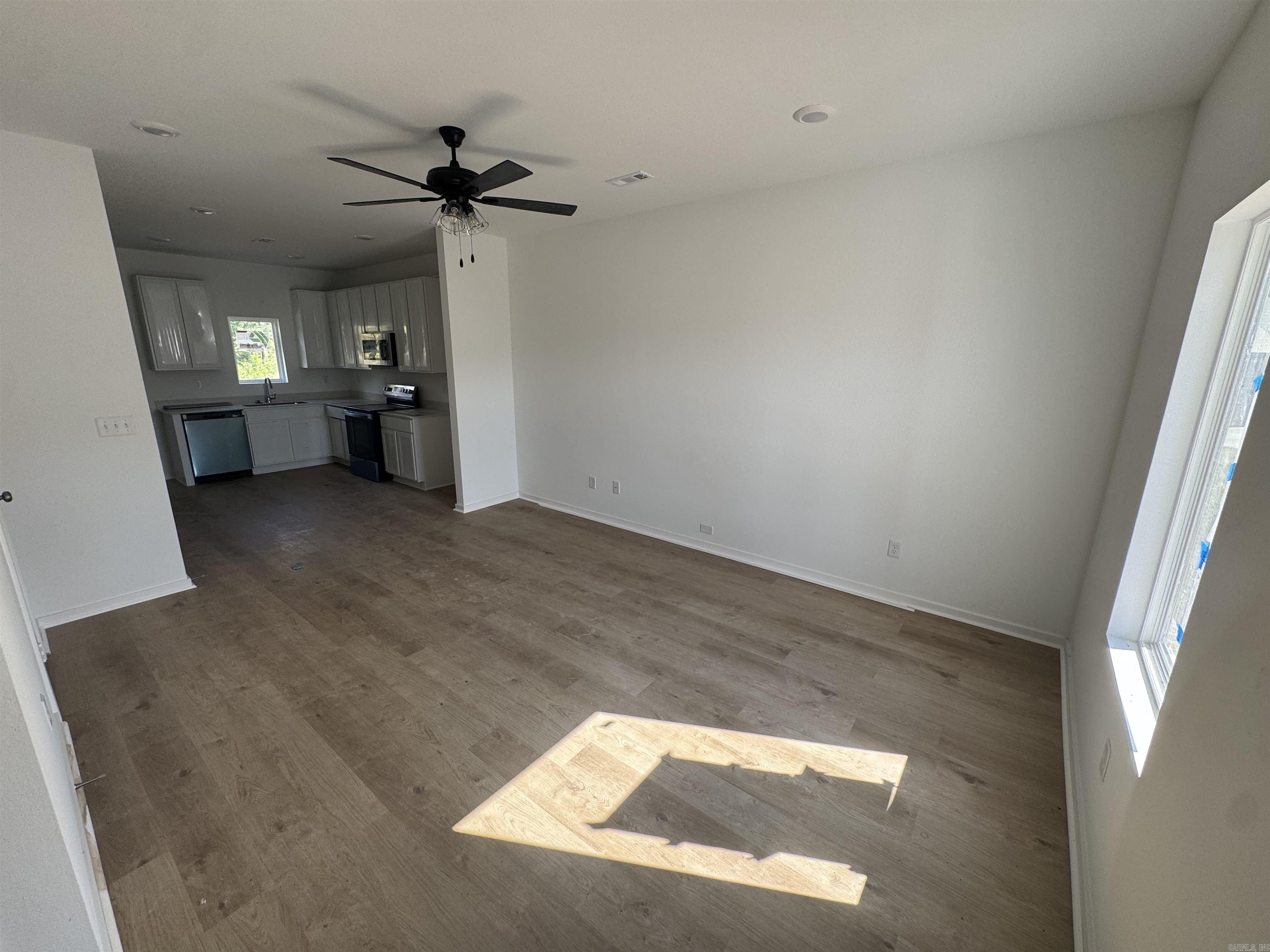 2245 Sam Tillery Drive Property Photo 4