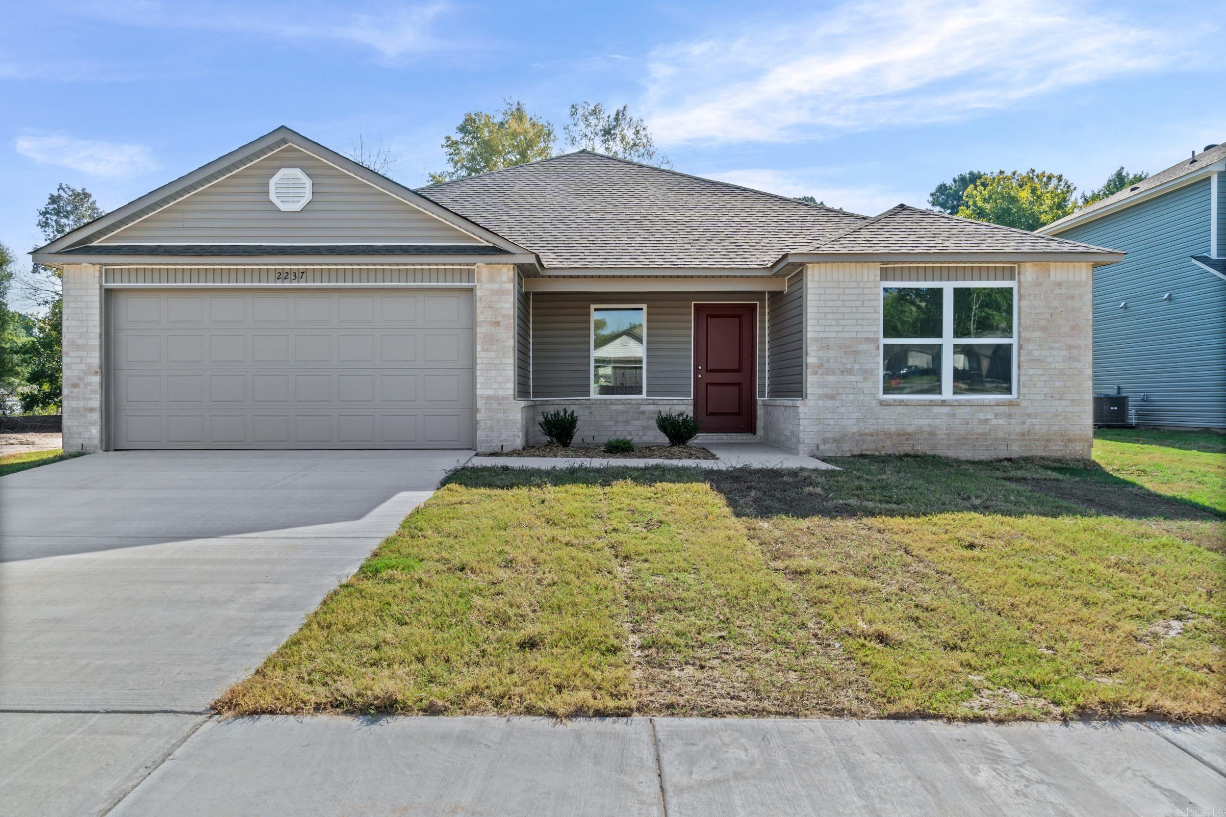 2237 Sam Tillery Drive Property Photo 1