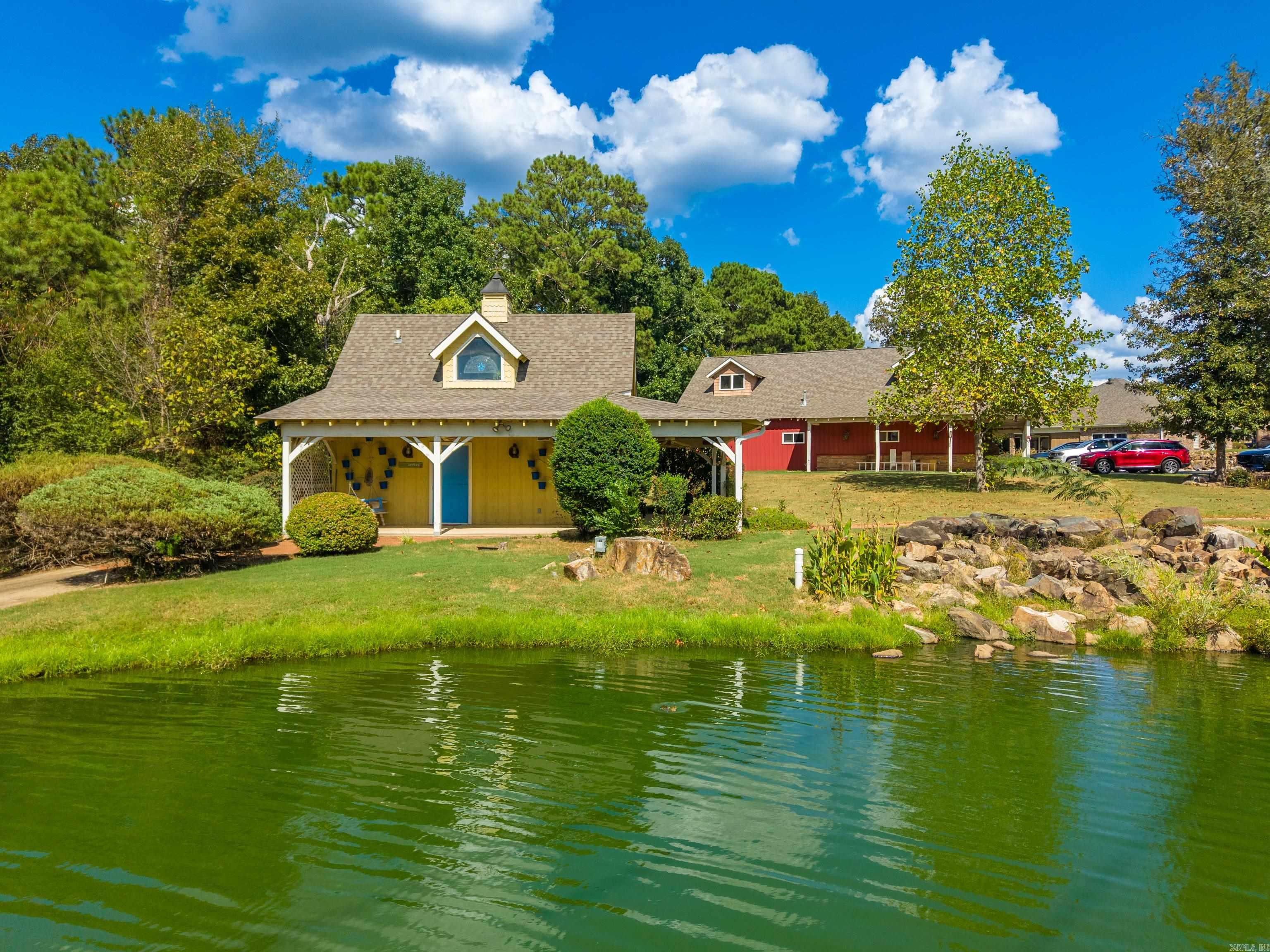 312 Willowbend Circle Property Photo 45