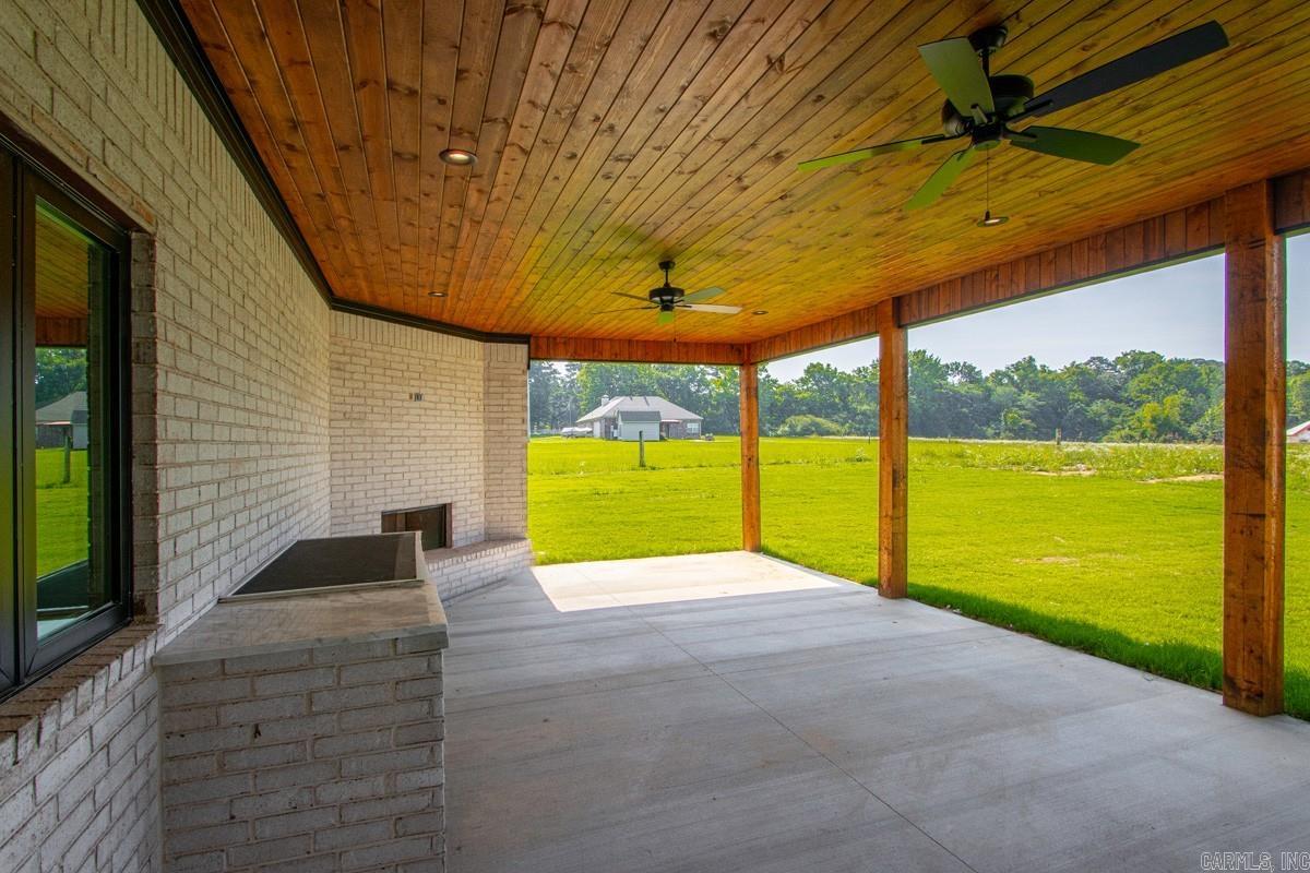 100 Liberty Oaks Trail Property Photo 12