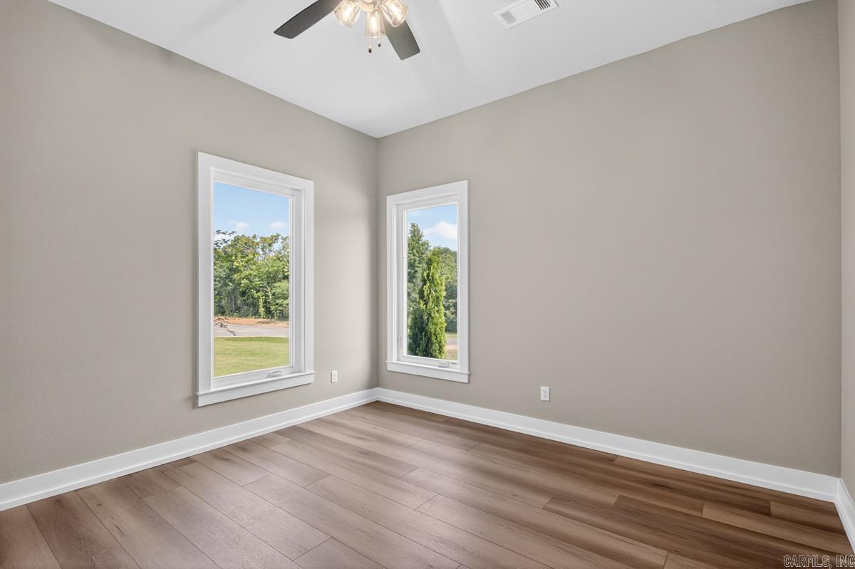 100 Liberty Oaks Trail Property Photo 28