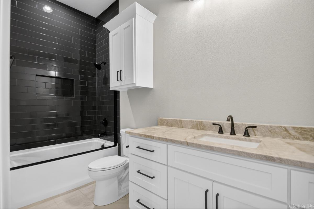 100 Liberty Oaks Trail Property Photo 33