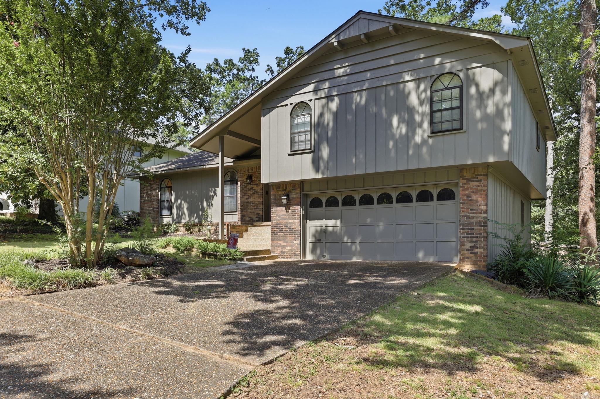 12 Kings Court Property Photo 1