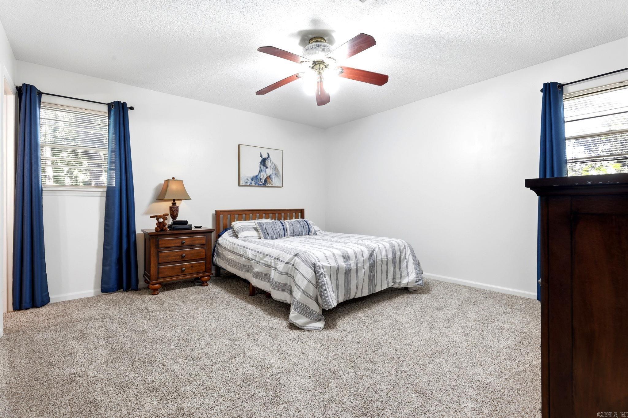 12 Kings Court Property Photo 29