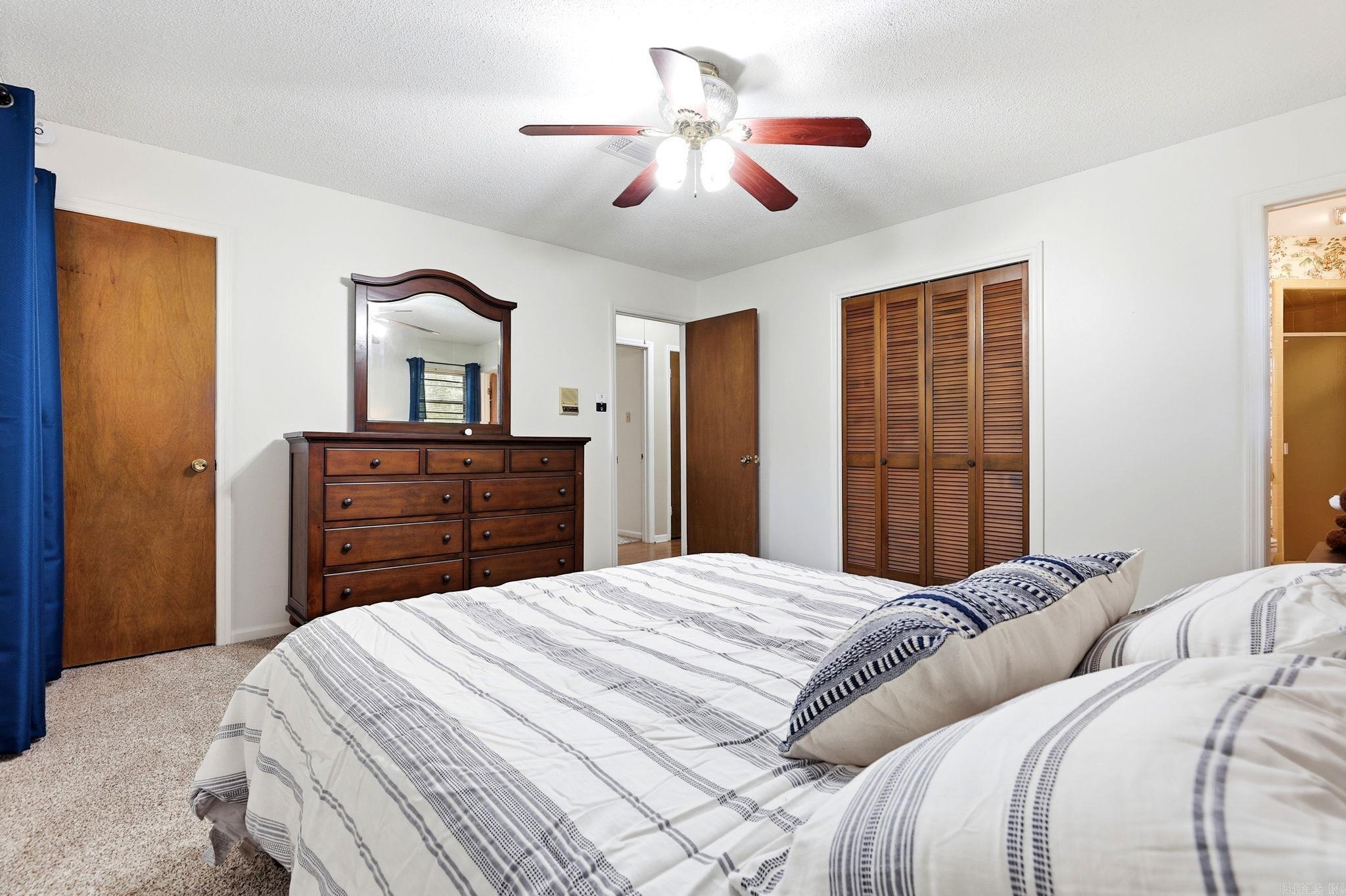 12 Kings Court Property Photo 30
