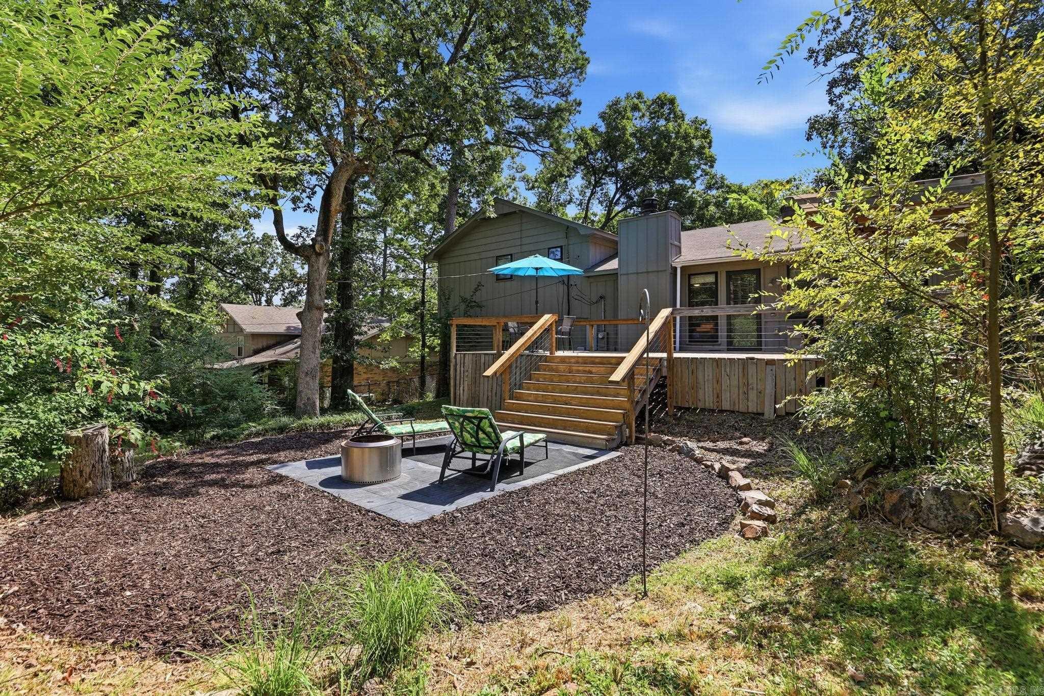 12 Kings Court Property Photo 40