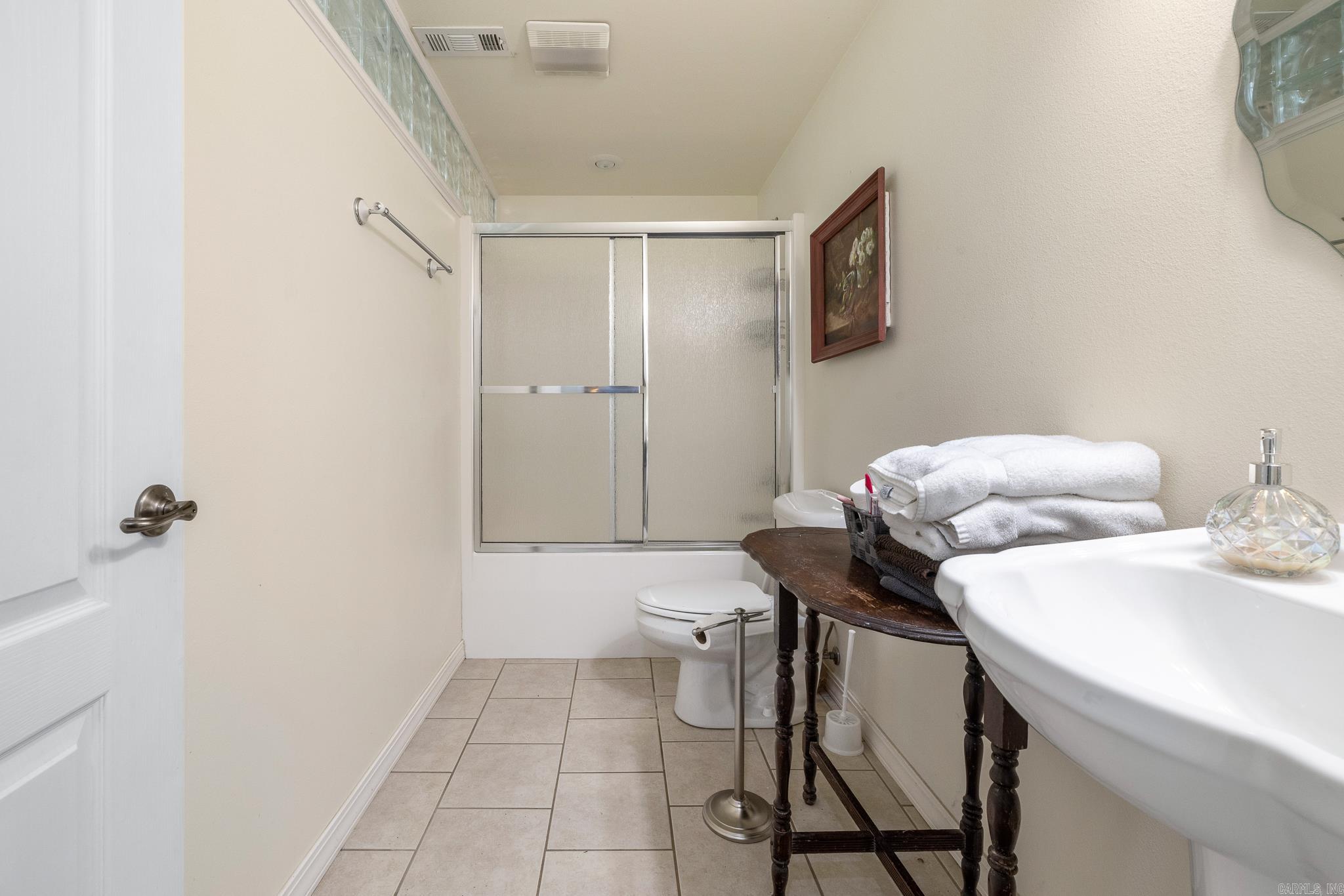 416 Meadow Lark Drive Property Photo 19