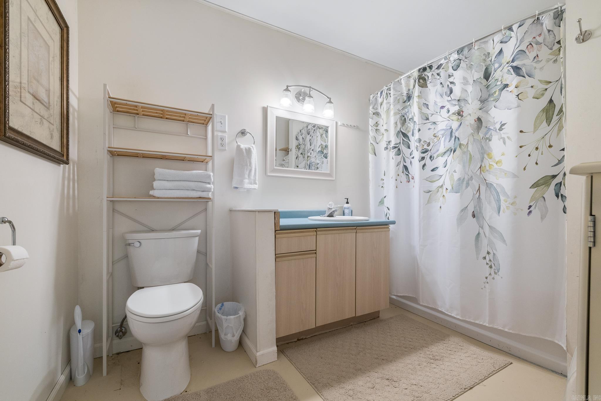 416 Meadow Lark Drive Property Photo 30